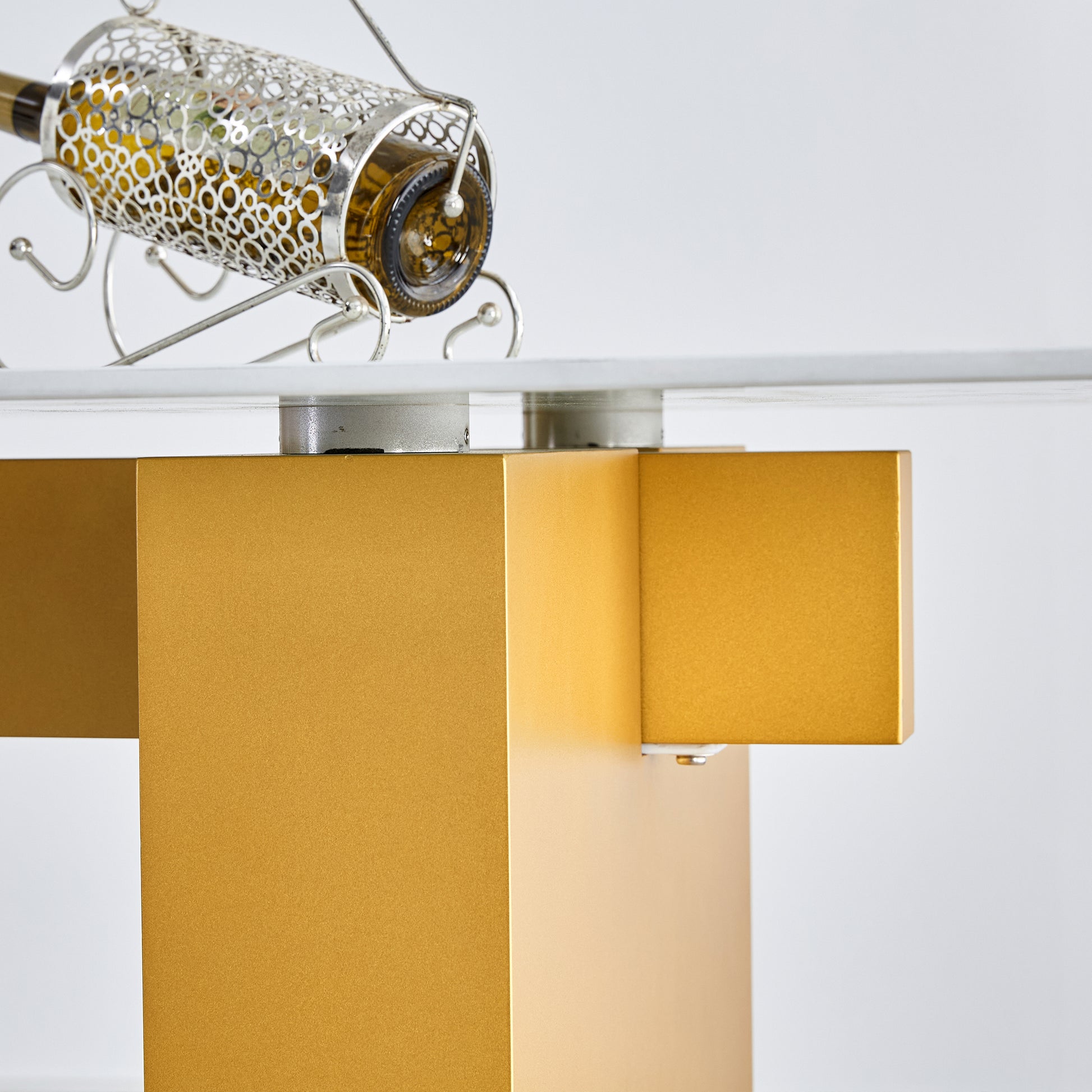 Table And Chair Set.Large Modern Rectangular Table With 0.4 Inch Patterned Glass Tabletop And Large Mdf Table Legs.Comes With 6 Chairs With Faux Leather Cushioned Seats And Golden Metal Legs. Gold White Seats 6 Mdf Glass