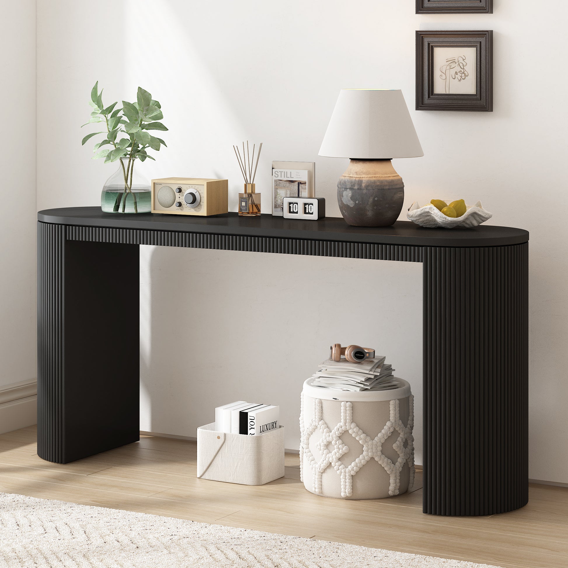 Curved Design Console Table With Unique Vertical Stripe Design ,Suitable For Living Room,Study And Entrance Black Mdf