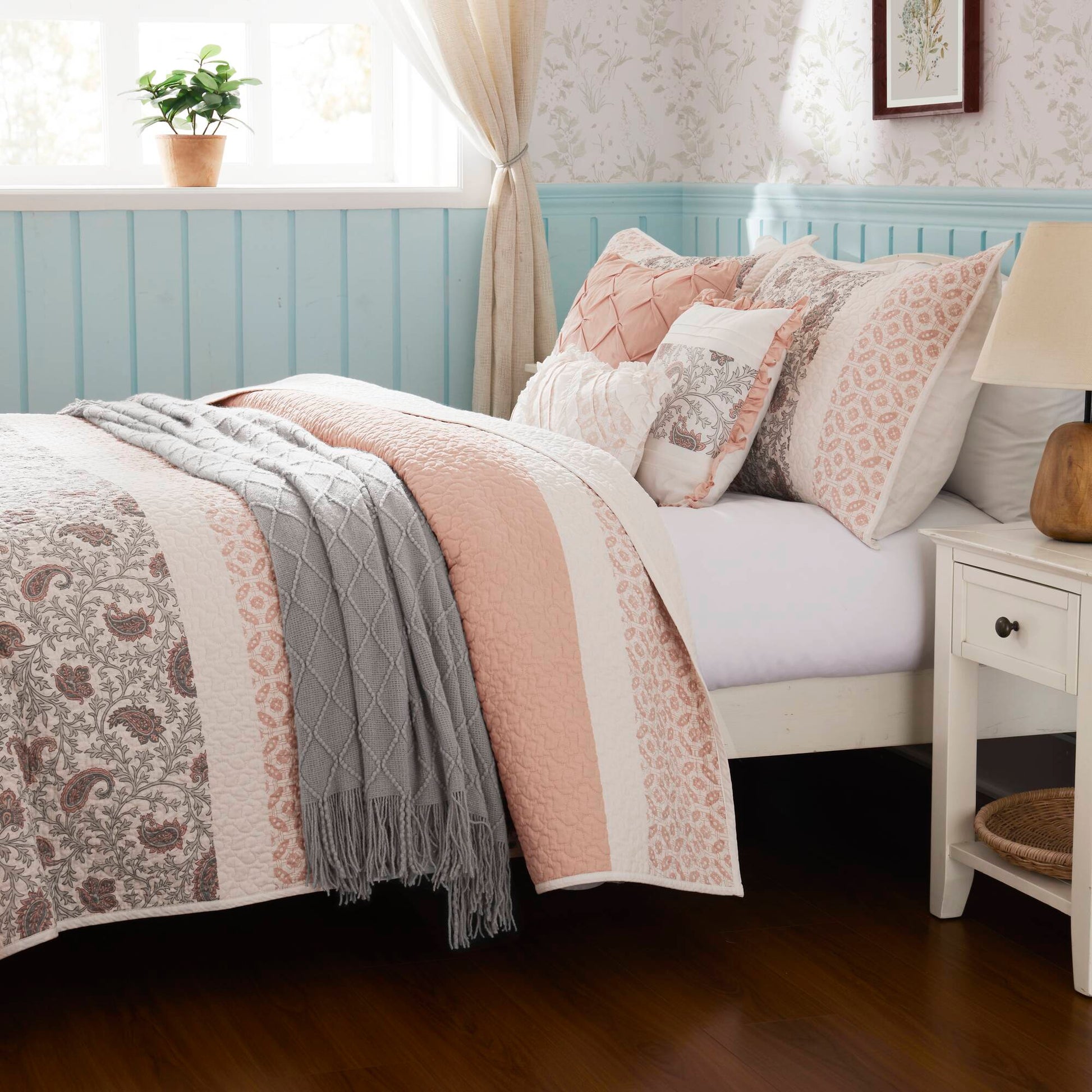 6 Piece Cotton Percale Quilt Set With Throw Pillows Blush Full Queen Full Blush Polyester