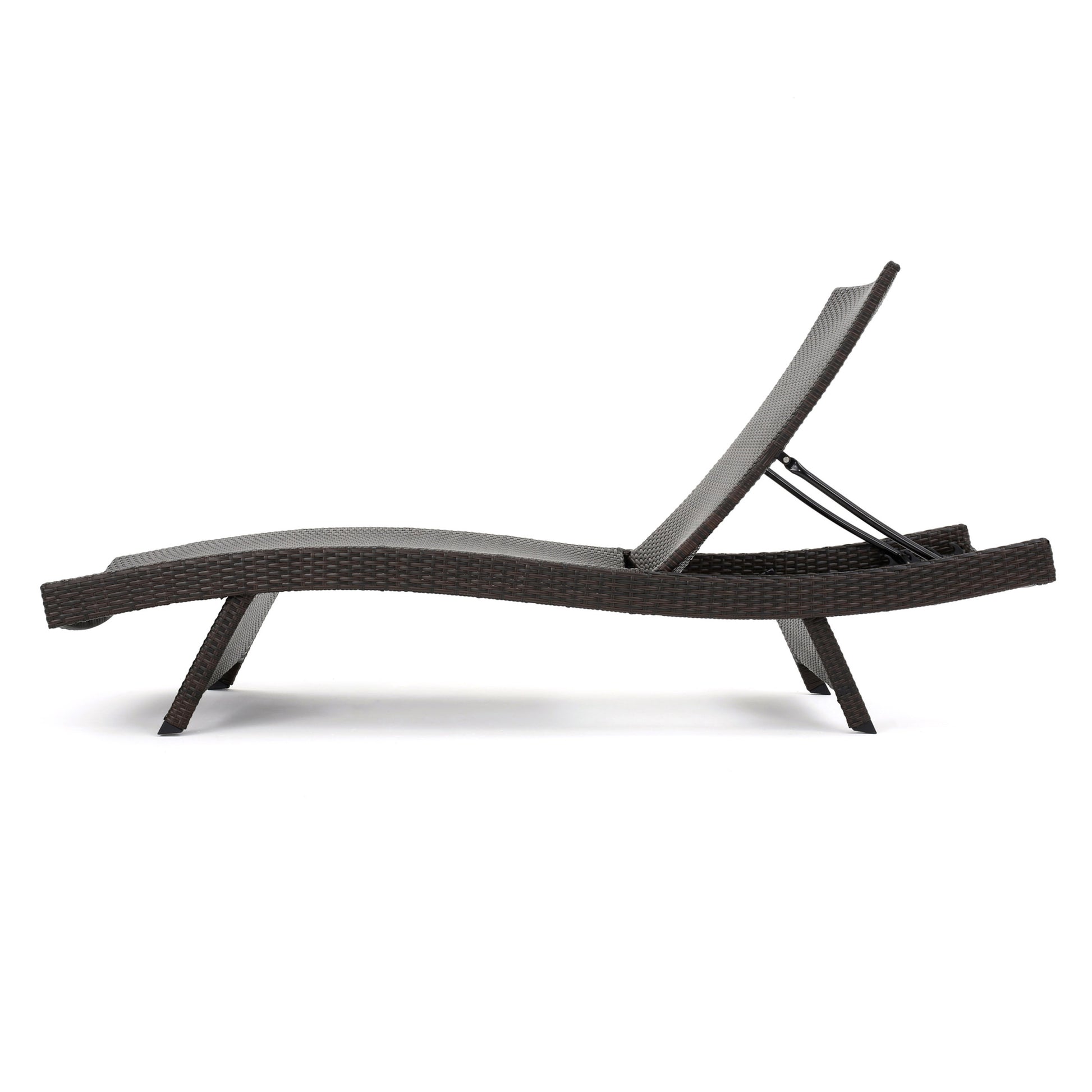 Salem Pe Wicker Chaise Lounge Brown Pe Rattan Iron
