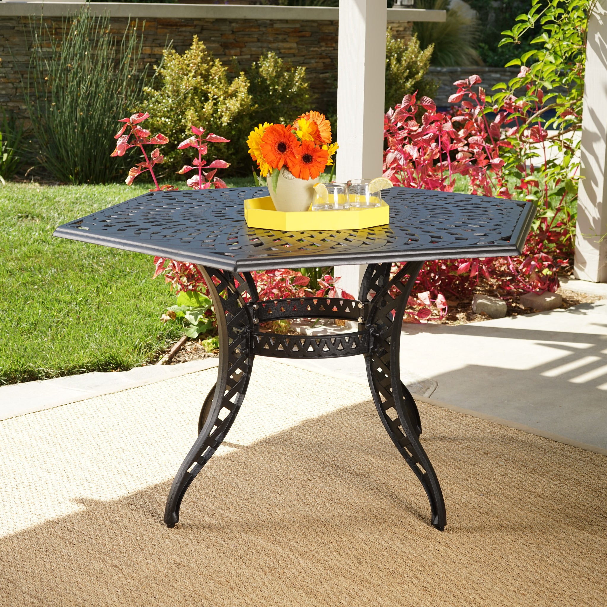 Cayman Arch Ii Mesh Hex Table Black Aluminium