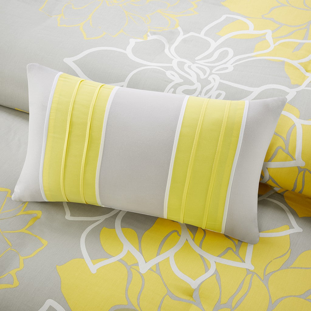 6 Piece Printed Cotton Quilt Set With Throw Pillows Taupe Grey Yellow King Cal King King Yellow Grey Cotton