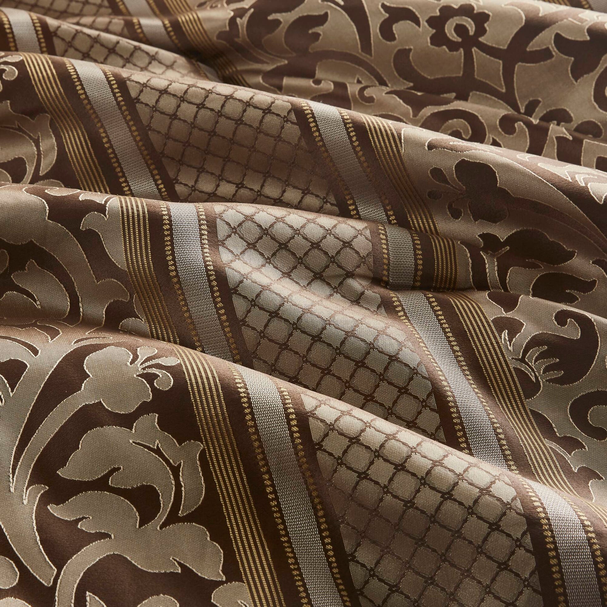 6 Piece Jacquard Comforter Set With Throw Pillows Full Queen Multicolor Polyester