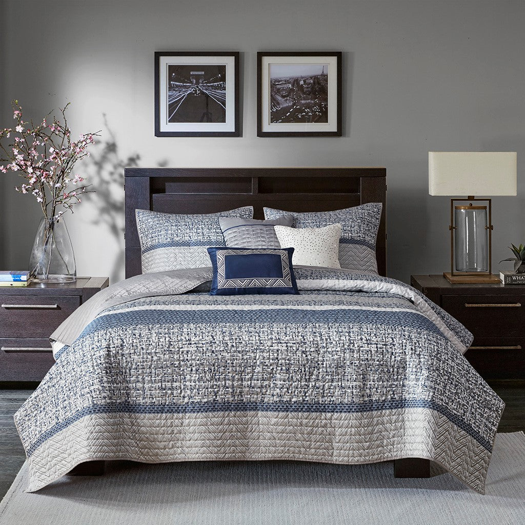 6 Piece Reversible Jacquard Quilt Set With Throw Pillows Navy King Cal King Navy Cotton