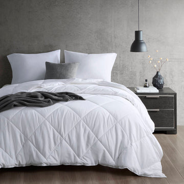 Oversized Down Alternative Comforter White Full Queen White Nylon