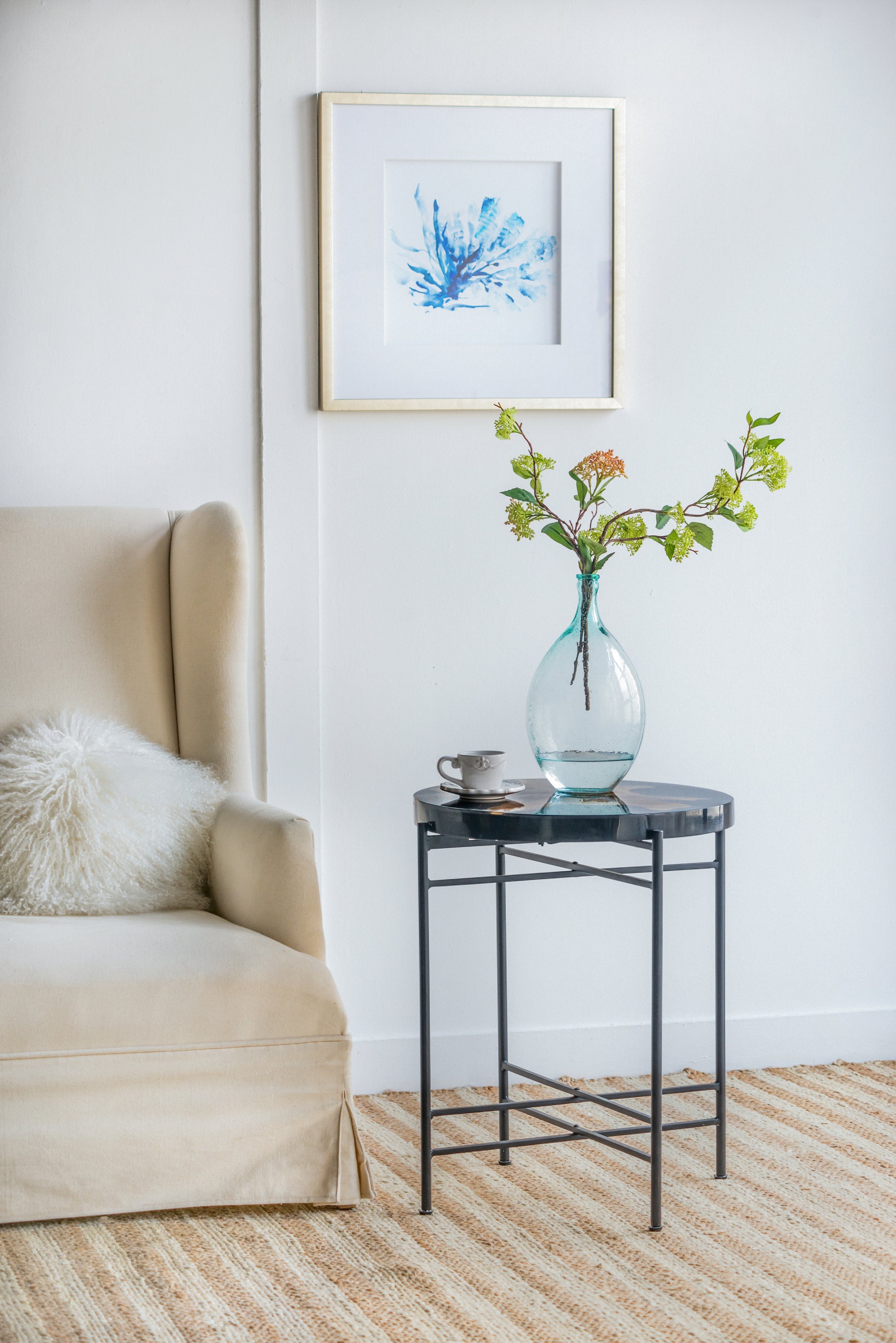D22X23.5" Side Table Black Brown Wood