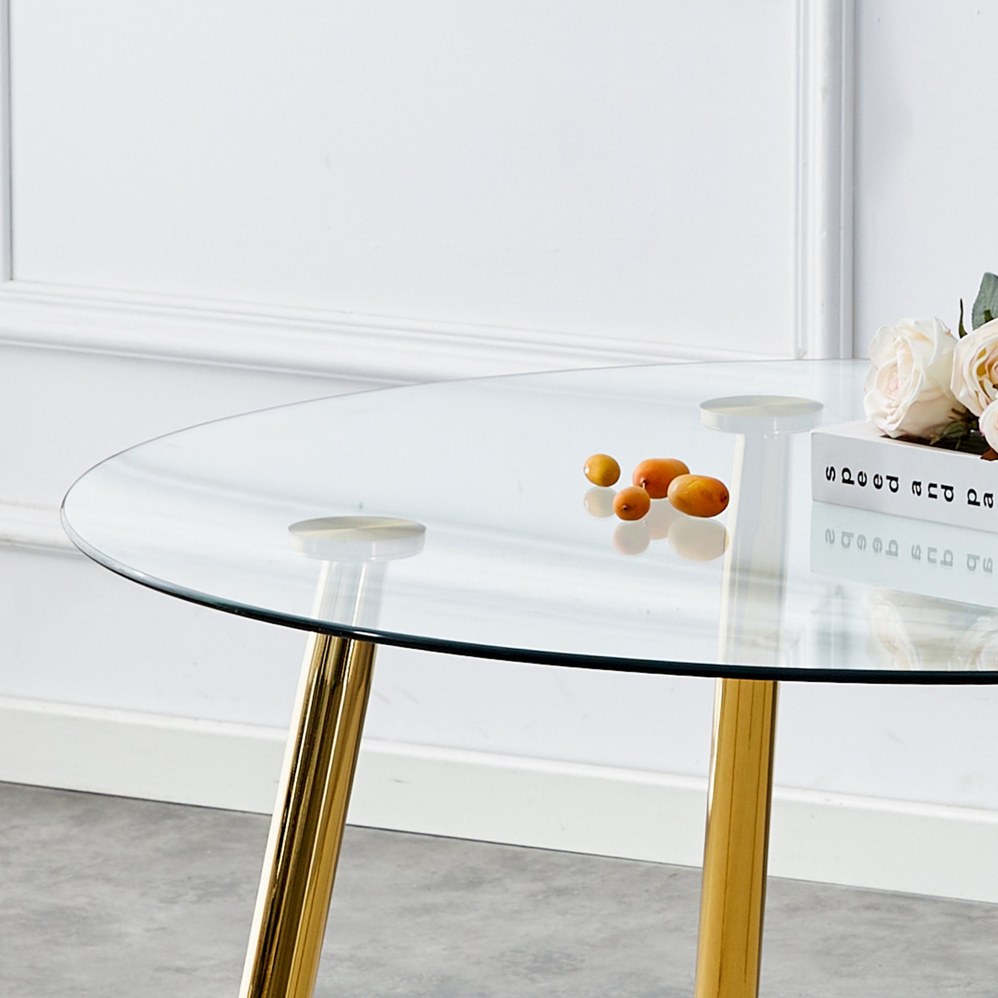 Round Dining Table With Glass Top, Gilded Metal Legs, Exquisite Living, Starting From The Details, The Gold Legs Show An Extraordinary Texture, Which Is The Finishing Touch To Your Home Transparent Glass Metal