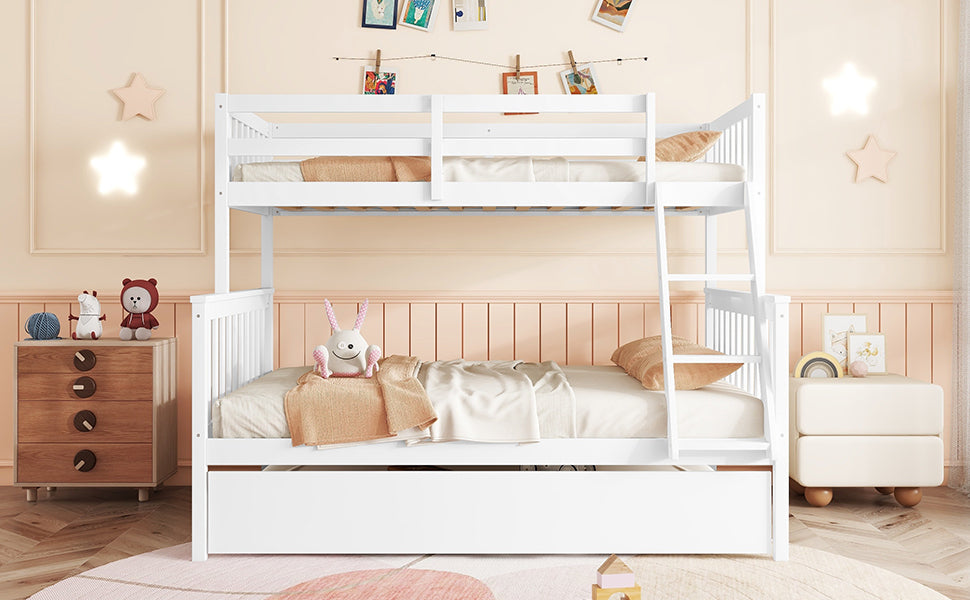 Twin Over Full Rubber Wood Bunk Bed With Trundle, Convertible Ladder And Guardrail, Detachable, Convertible Bed, With Twin Size Trundle ,White Twin White Rubber Wood