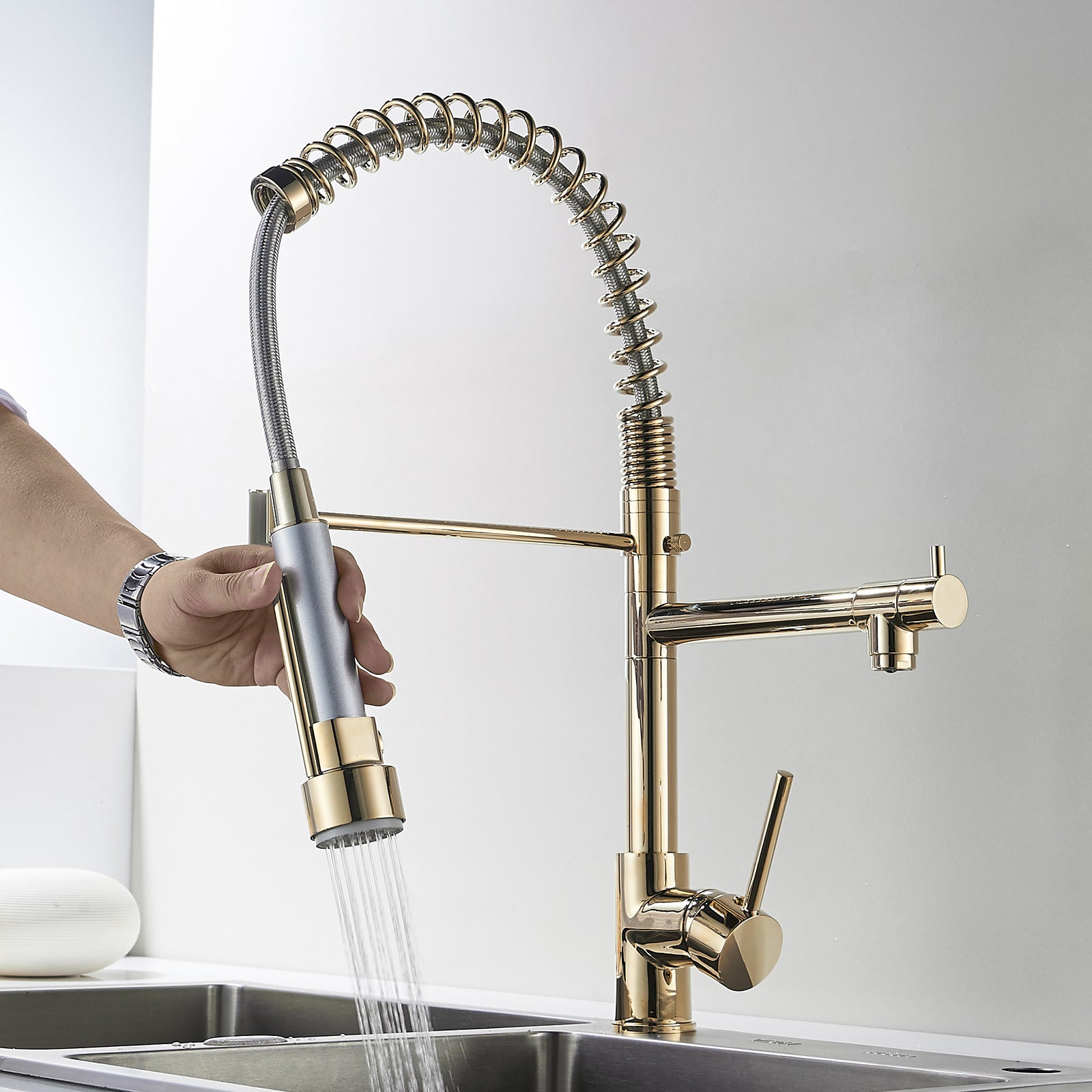 Commercial Kitchen Faucet With Pull Down Sprayer, Single Handle Single Lever Kitchen Sink Faucet Brushed Gold Faucet Gold Kitchen Contemporary Ceramic Brass