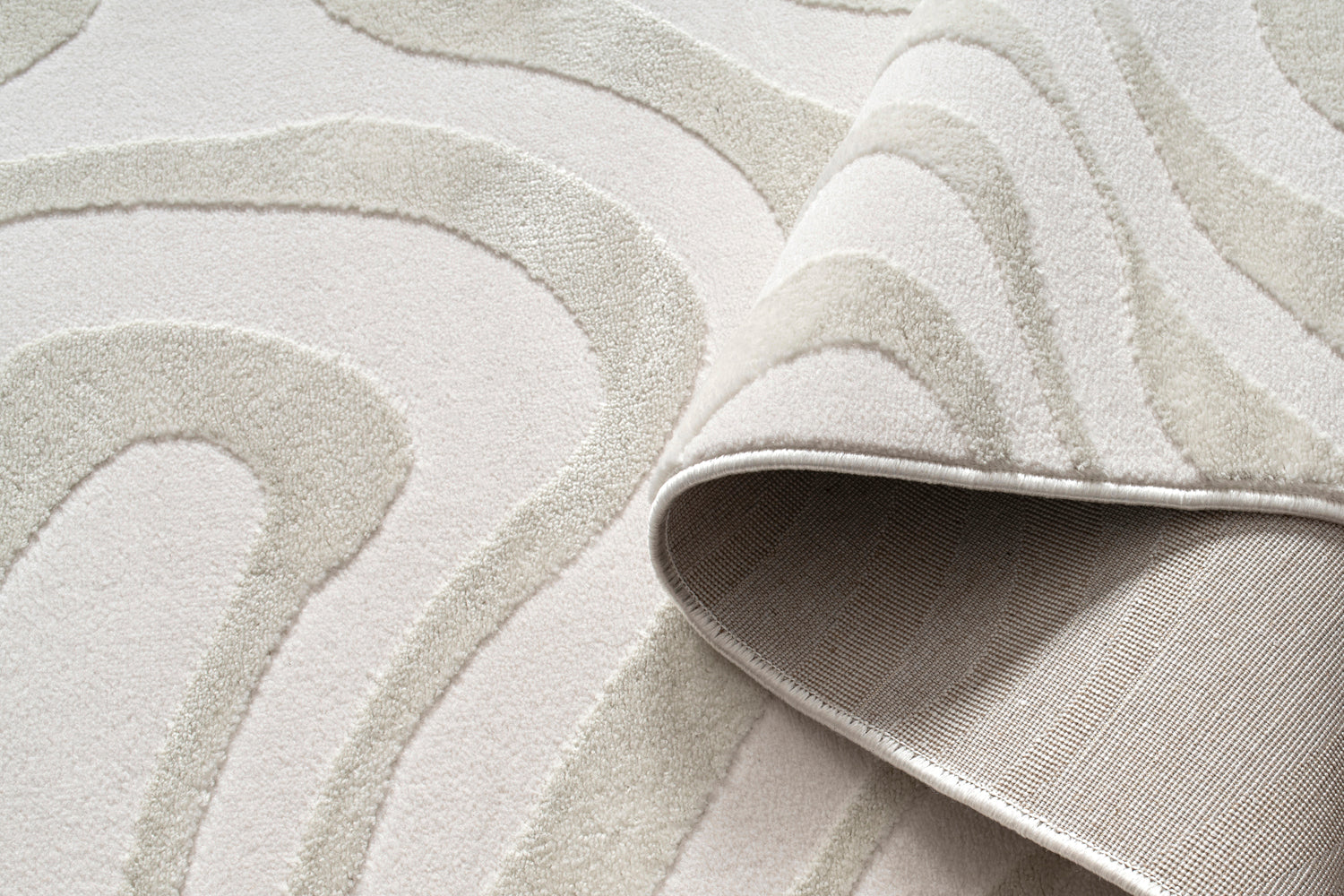 "Ava" Luxury Area Rug In Cream Abstract Design Cream Polyester