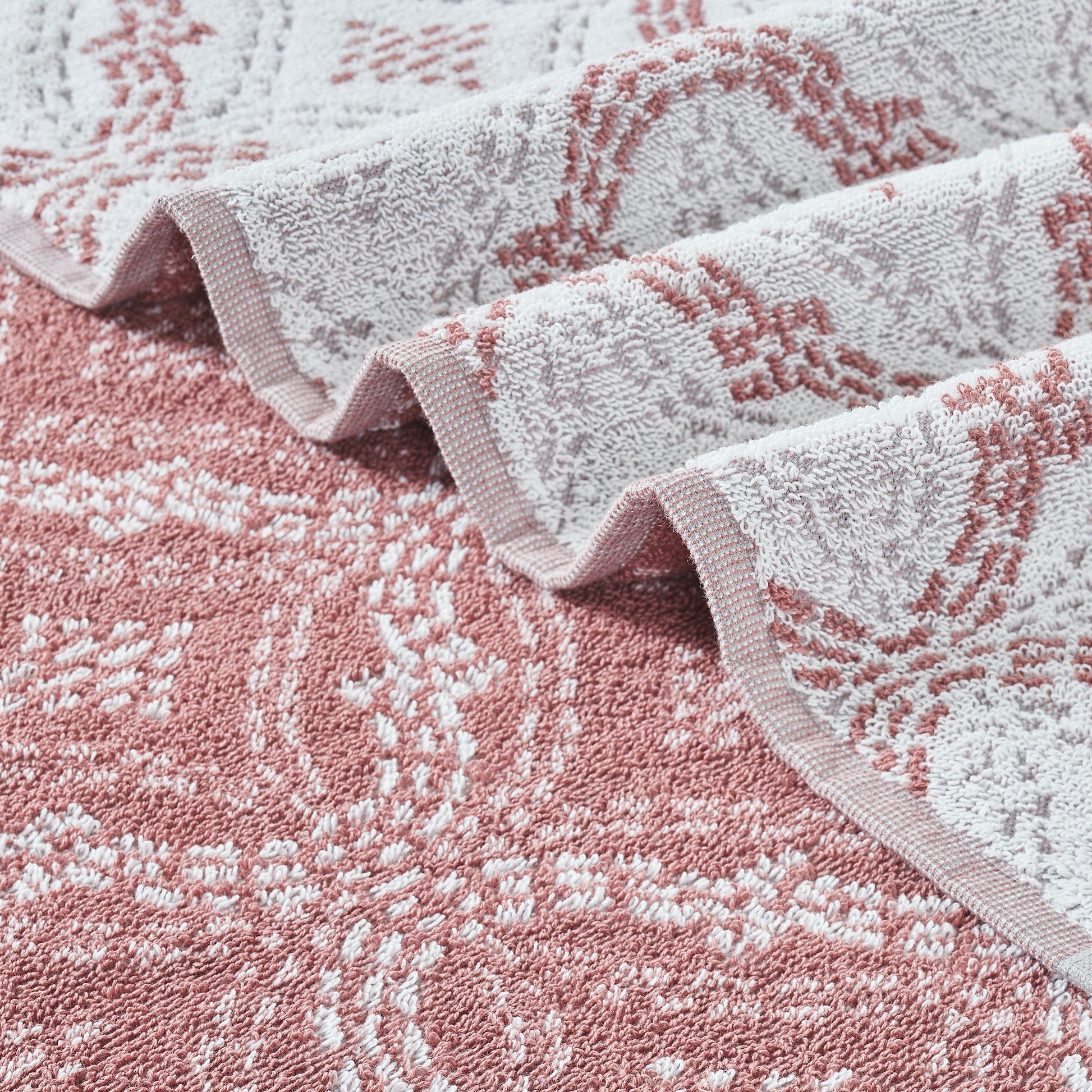 Oya 6Pc Cotton Towel Set, Quatrefoil, White, Pink By The Urban Port White Pink Cotton