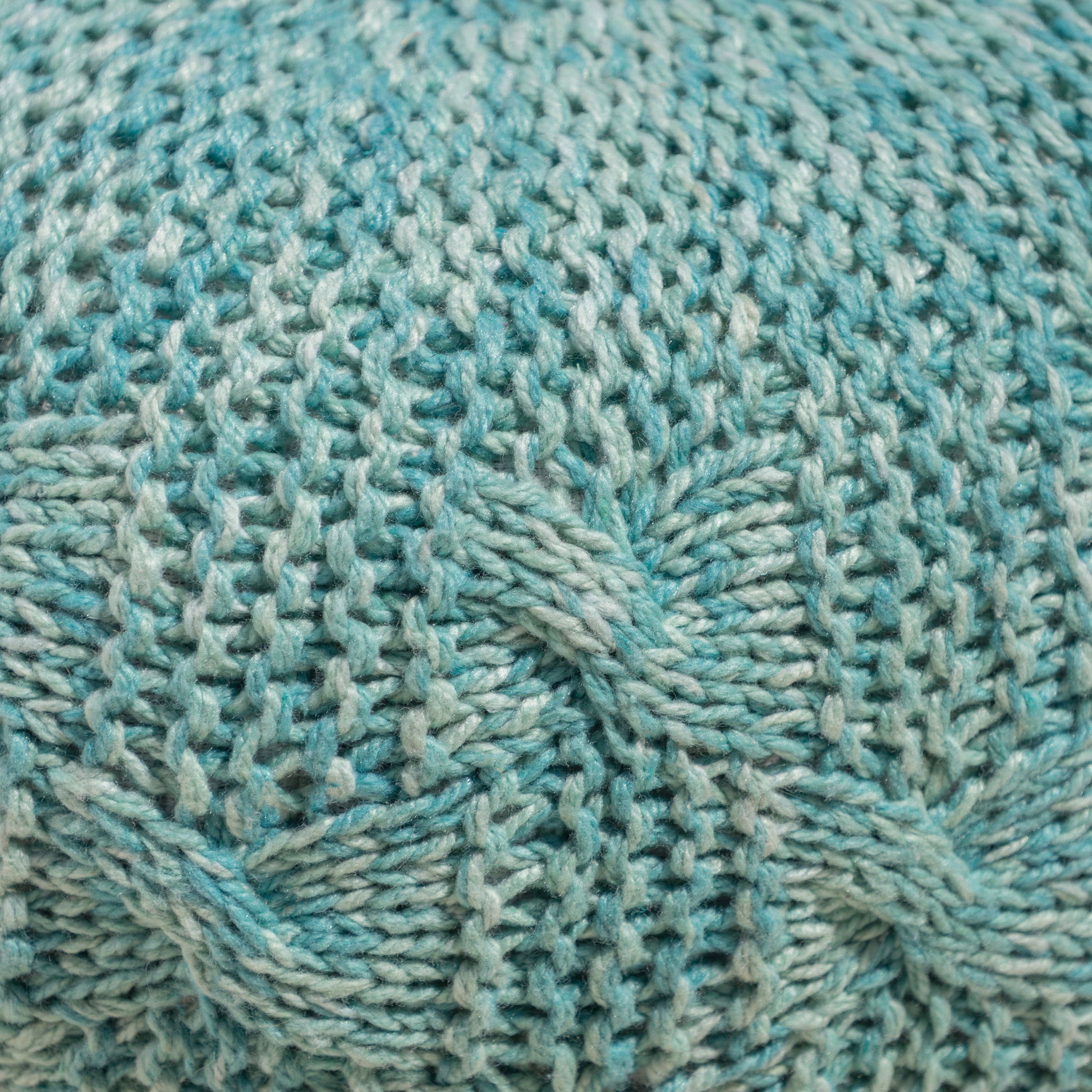 Deon Knitted Pet Yarn 20 X 20 Round Pouf Aqua Pet