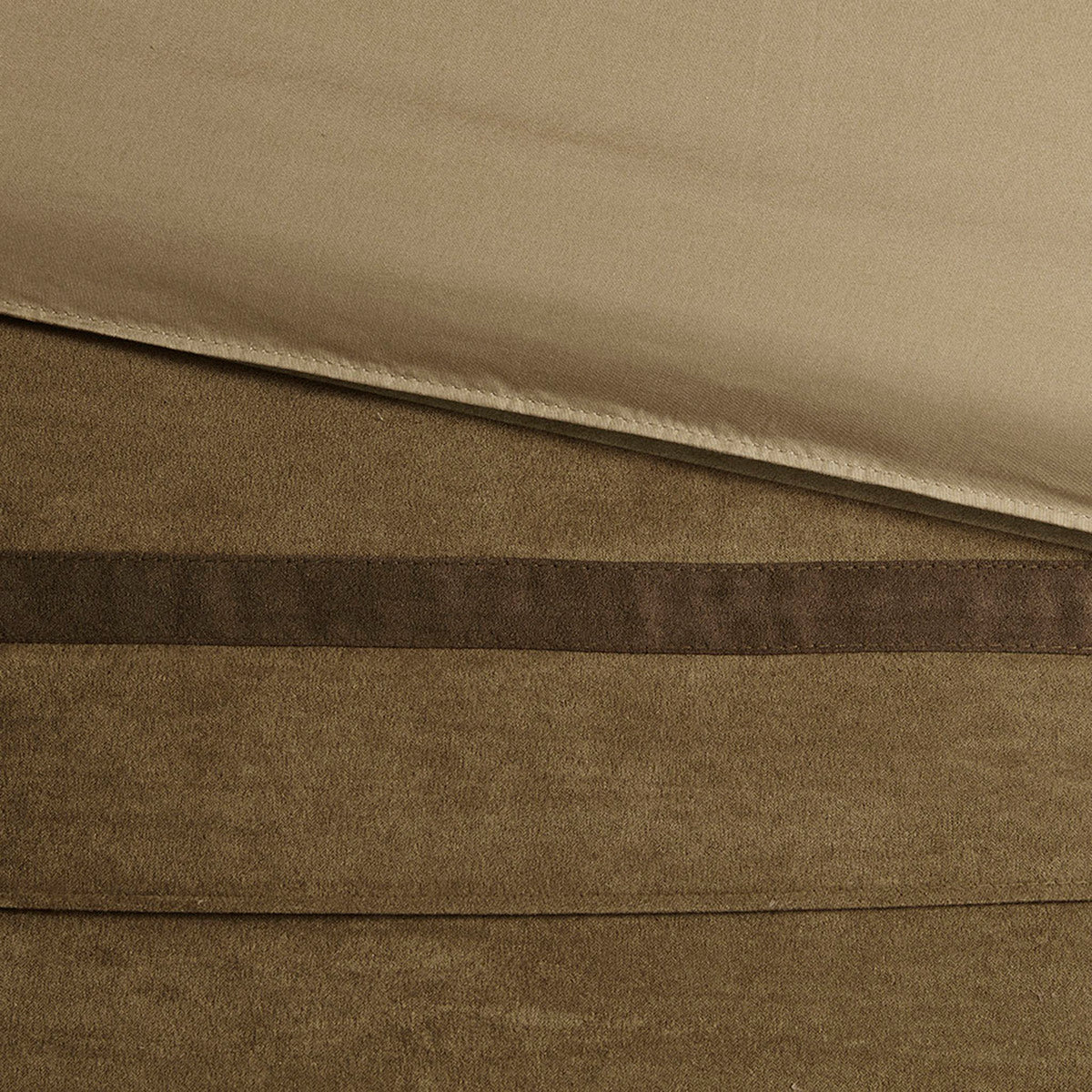 7 Pc Pieced Faux Suede Comforter Set Natural Full Full Natural Polyester