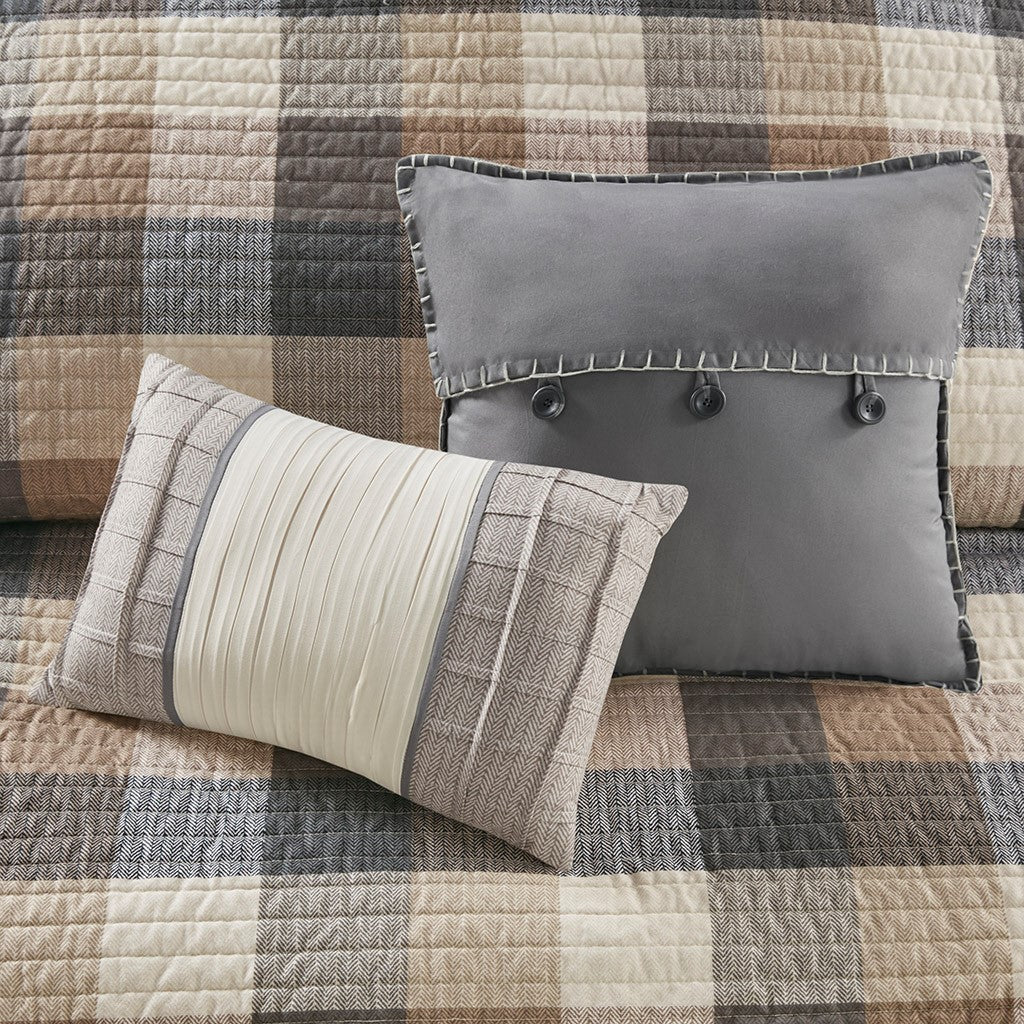 6 Piece Printed Herringbone Quilt Set With Throw Pillows Neutral King Cal King Neutral Polyester