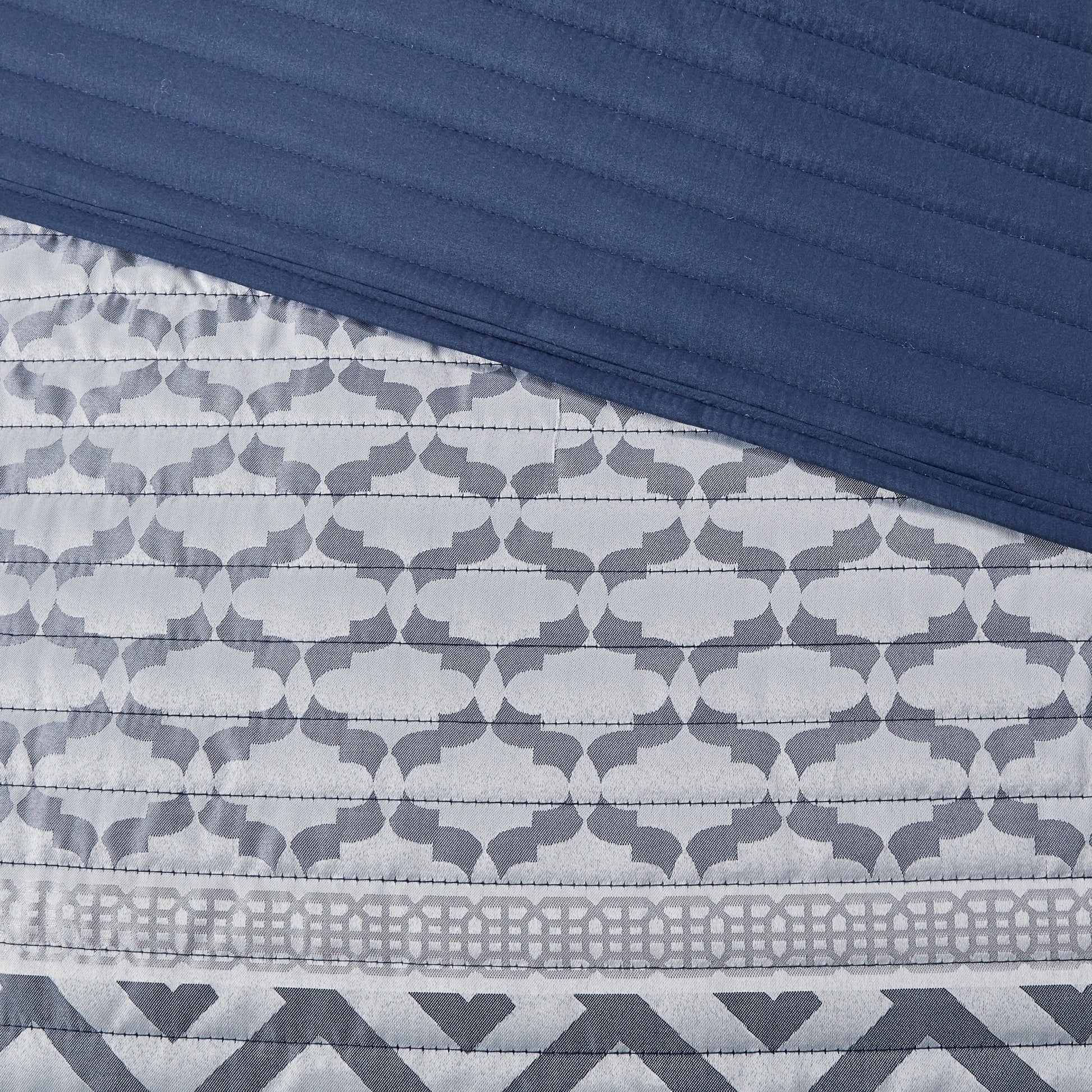 4 Piece Jacquard Quilt Set With Throw Pillow Navy Full Queen Full Navy Polyester