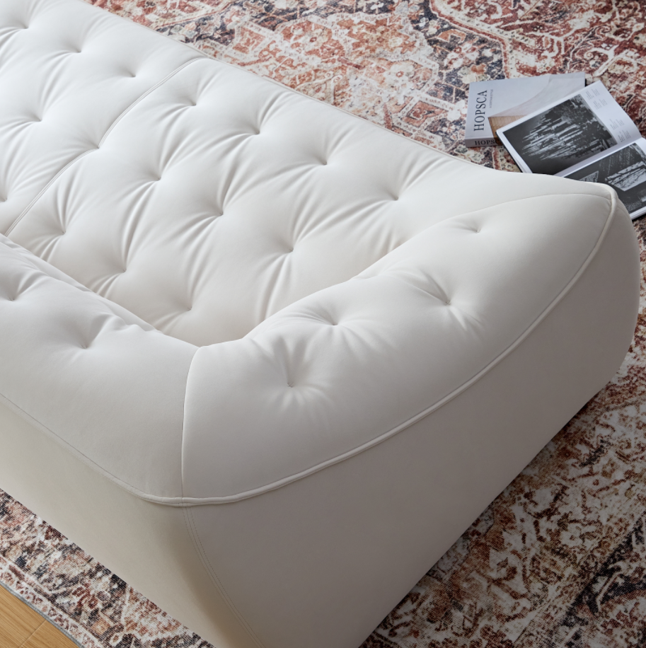 Wks10W White Sofa Withdurable Fabric, Solid Wood Frame, High Density Sponge Filler White Fabric 2 Seat