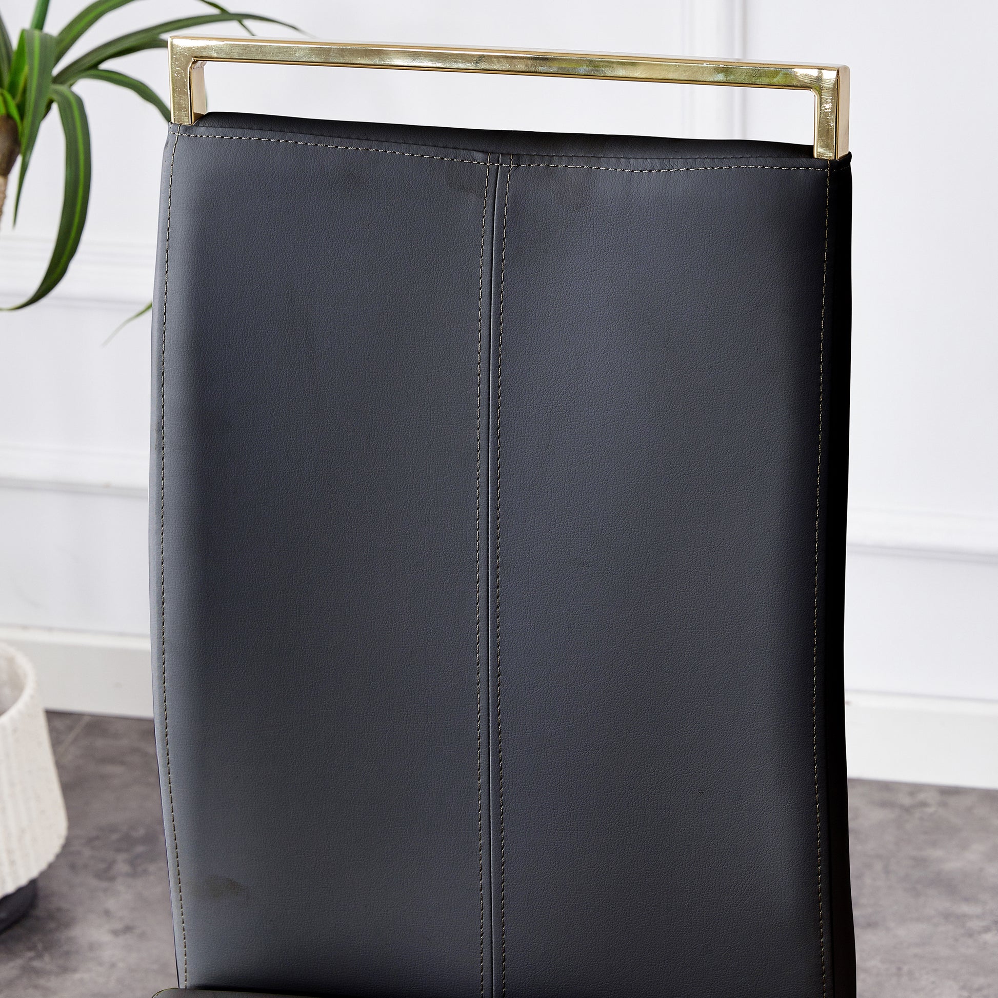 Table And Chair Set.Modern Rectangular Dining Table With Black Textured Stickers Glass Tabletop And Gold Plated Metal Legs.Paried With 4 Comfortable Chairs With Pu Seats And Golden Metal Legs. Black Gold Seats 4 Glass Metal