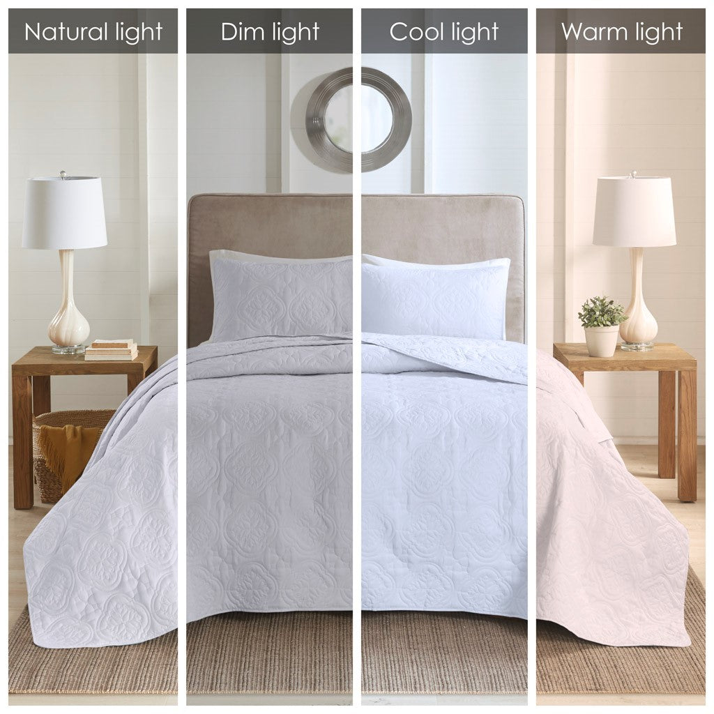 3 Piece Reversible Bedspread Set White King Cal King King White Polyester