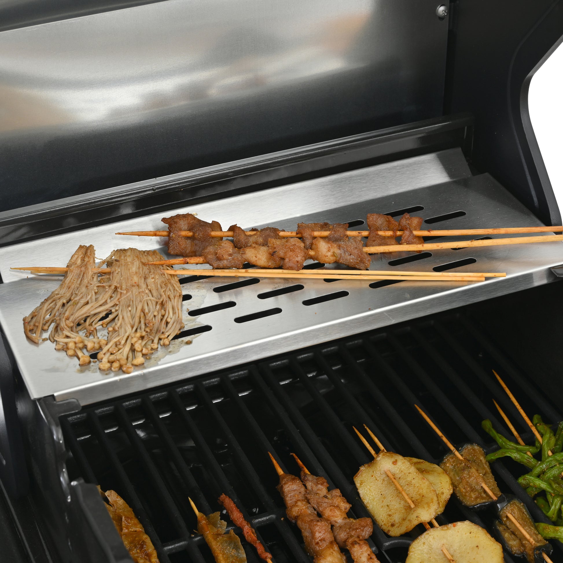 2 2 Multi Function Burner Gas Grill And Griddle Combo With Cover For Outdoor Cooking While Camping Or Tailgating Bbq,Frying,Pizza. Black And Silver Stainless Steel