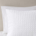 3 Piece Reversible Quilt Set White King Cal King White Polyester