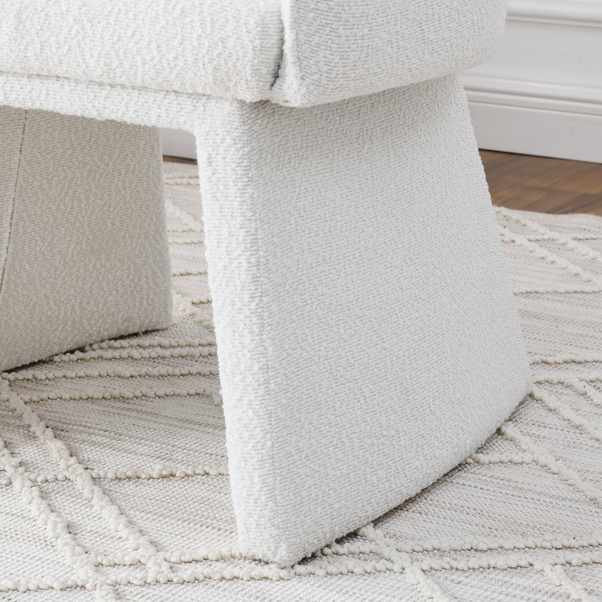Modern Style Simple And Elegant Chair, White Leisure Chair, Suitable For Dining Bedroom Living Room Reception Desk Assembly Required White White Foam