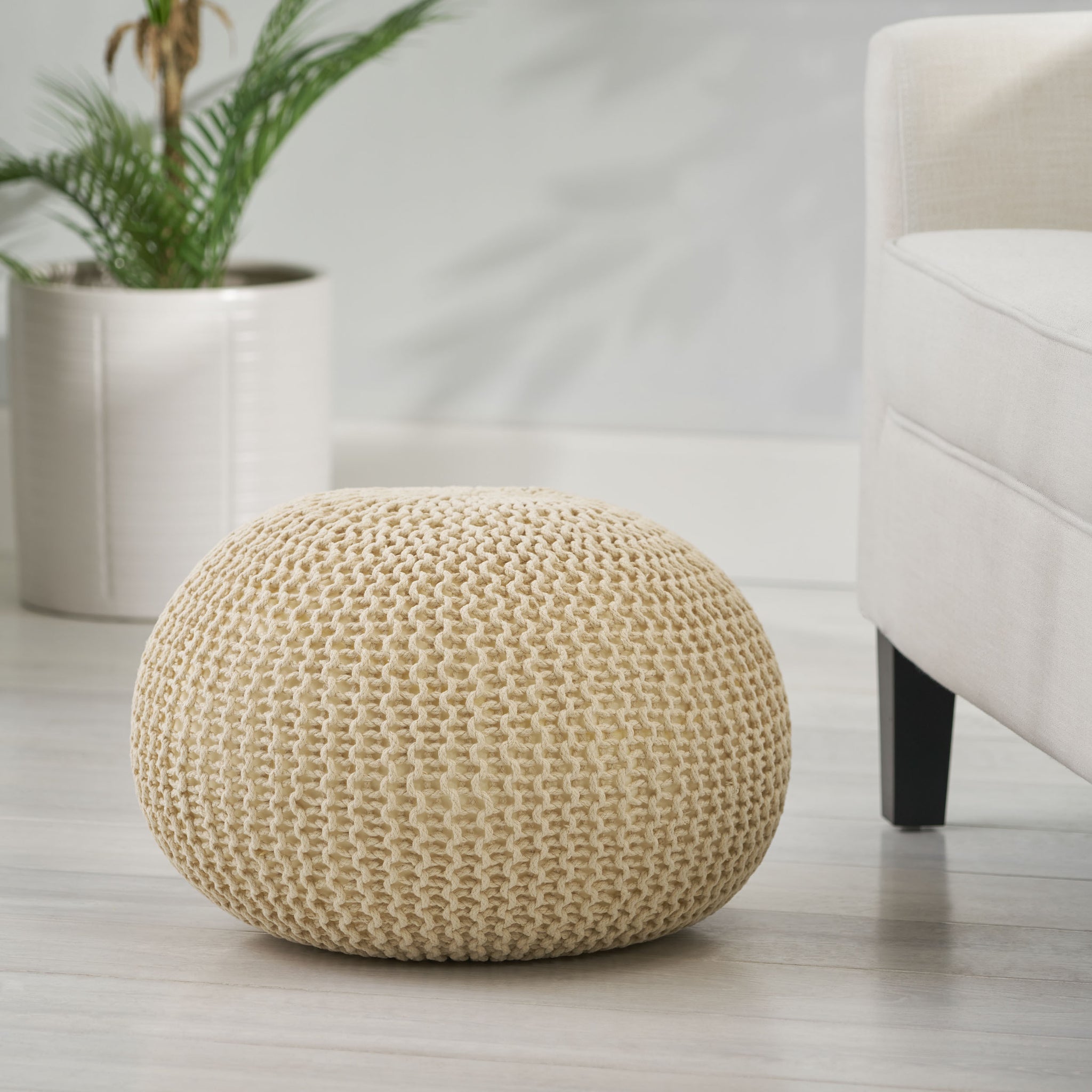 Knited Pouf Beige Cotton