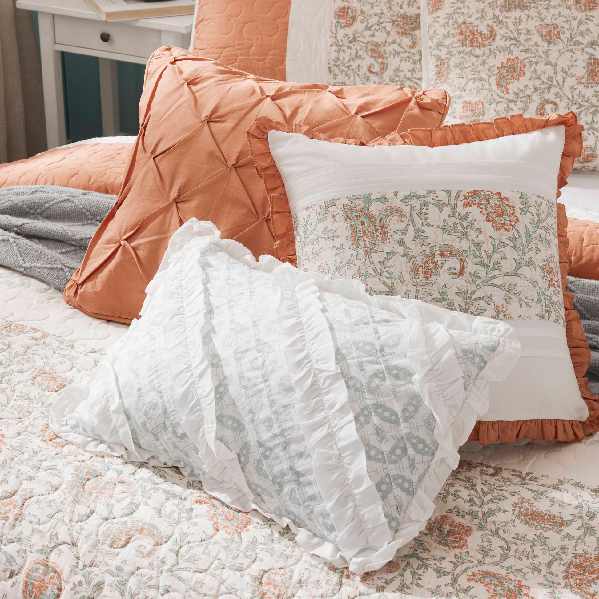 6 Piece Cotton Percale Quilt Set With Throw Pillows Coral Full Queen Full Coral Polyester