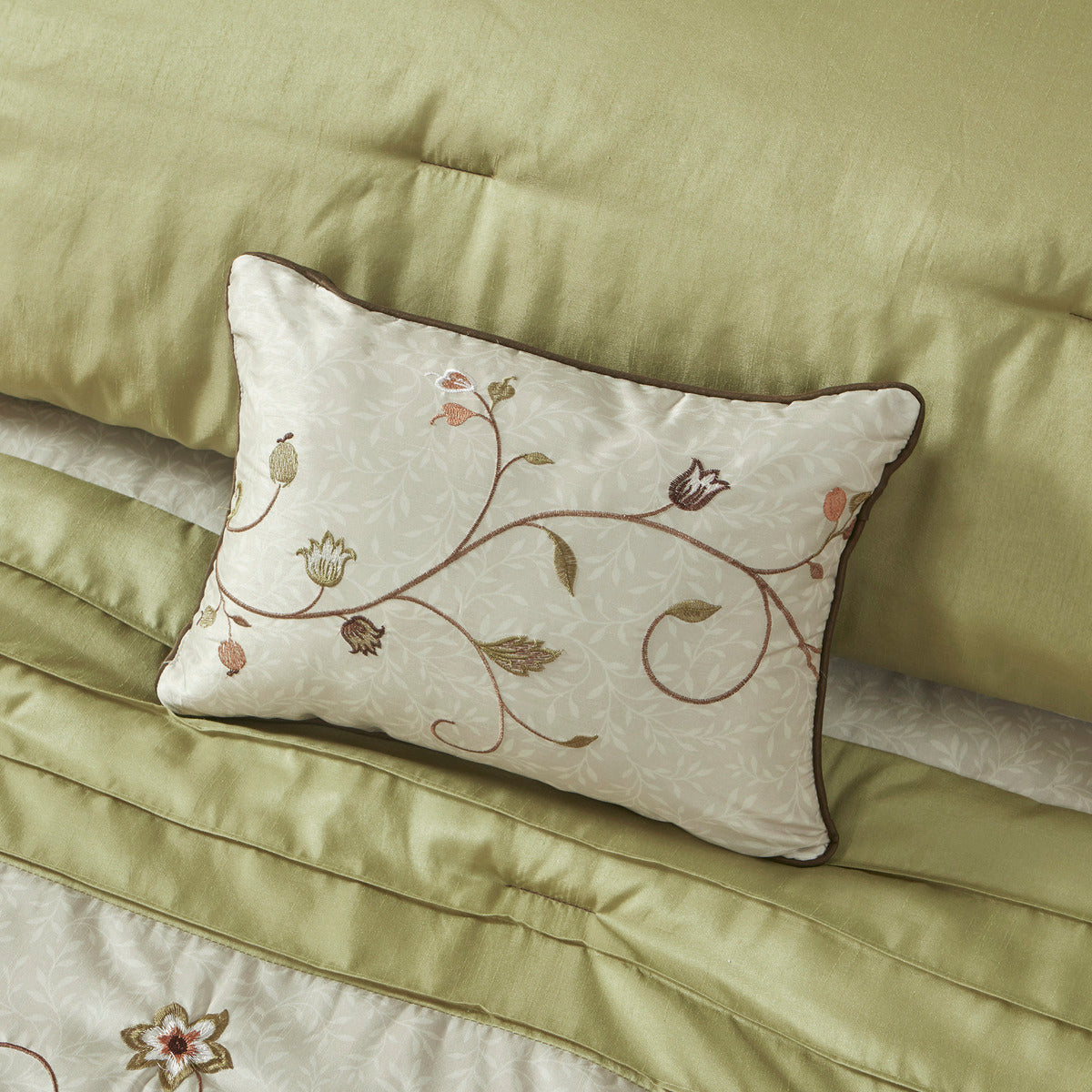 Embroidered 7 Piece Comforter Set Green King King Green Polyester