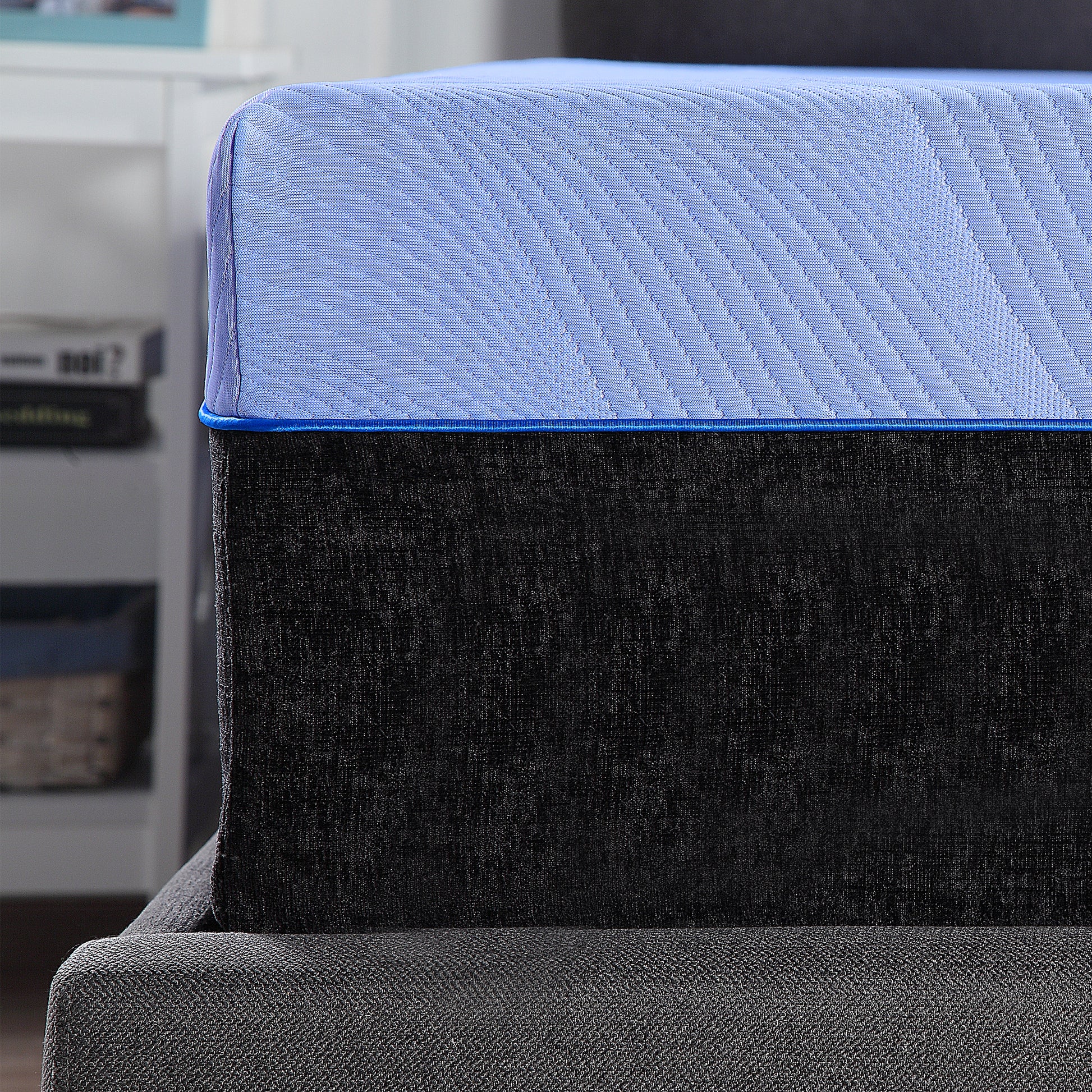 Refresh 12 Inch Hybrid Cooling Fast Responding Latex Foam And Coil Adult Mattress, Queen Size Blue Foam Foam Spring Queen