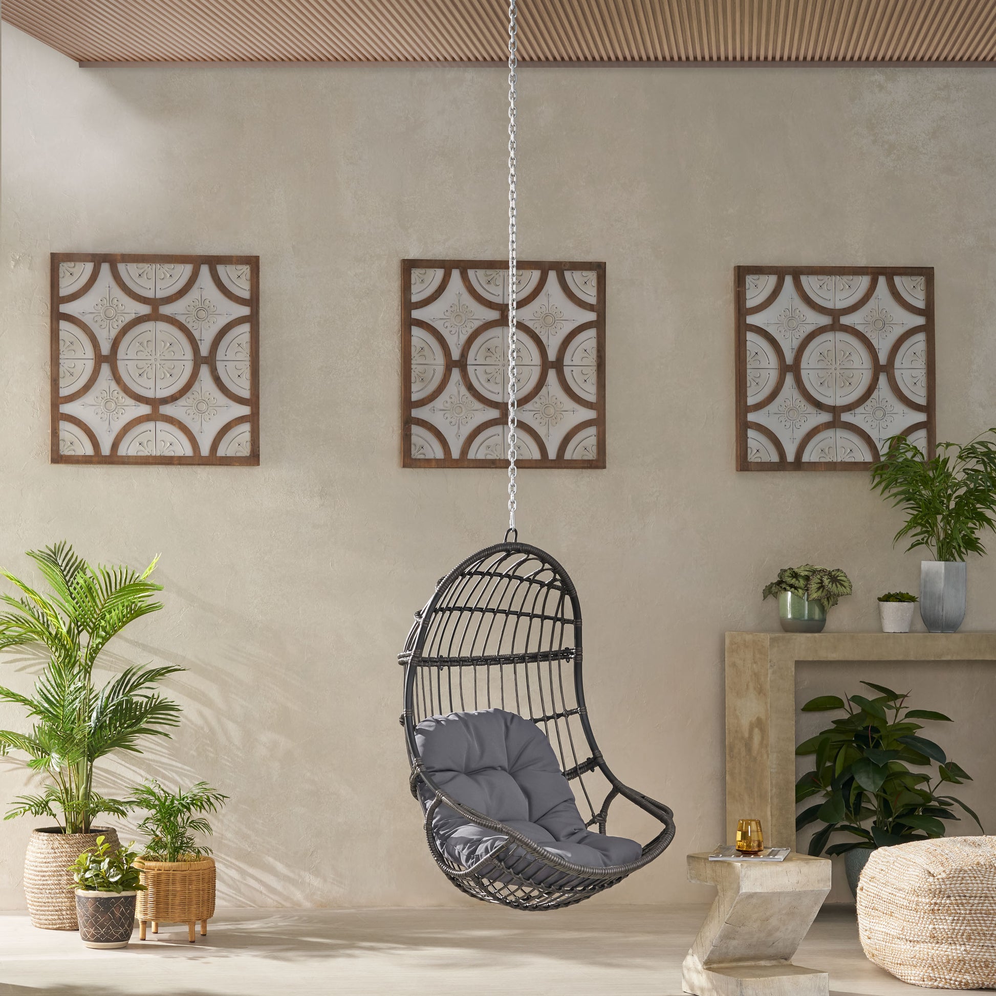 Berkshire Hanging Chair With 8Ft Chain Gray Fabric