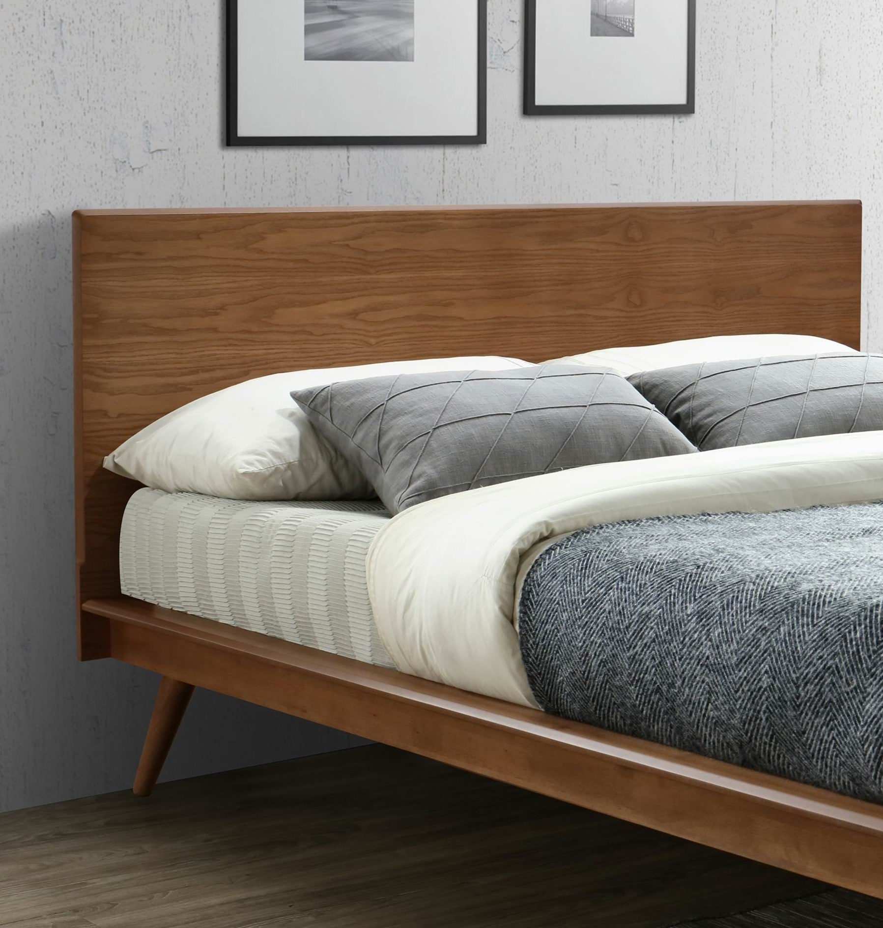 Modern Sleek Design 1Pc Full Platform Bed Durable Brown Wooden Bedroom Furniture Box Spring Not Required Full Brown Wood Bedroom Slat Beds Wood
