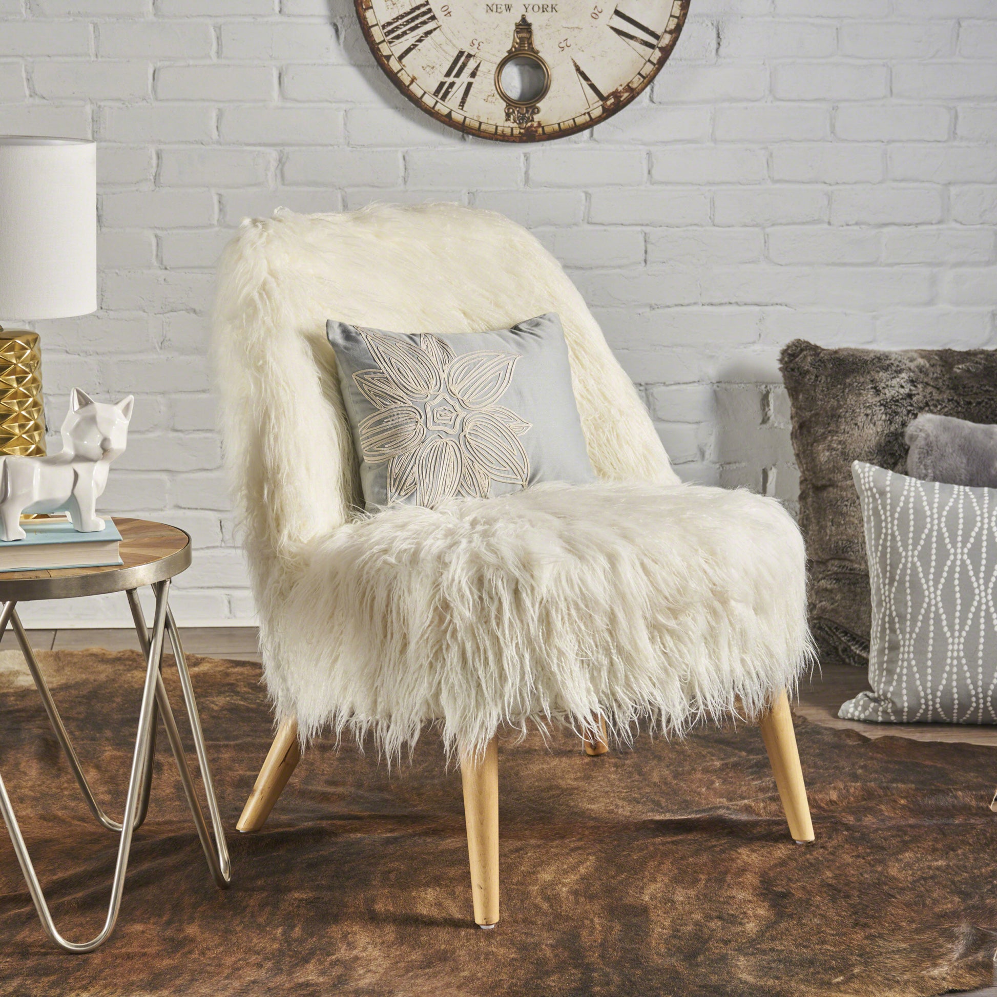 Club Chair White Faux Fur