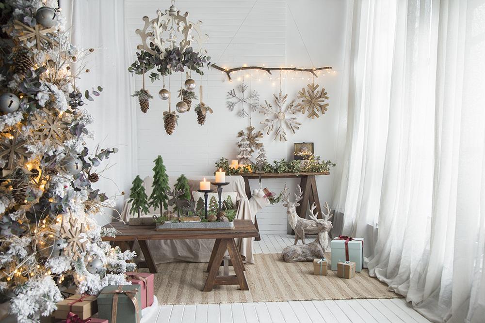 17.7" X 17.7" Large Fir Wood Snowflake Ornaments, Hanging Home Decor Accents For Christmas Tree, Wall Art, Holiday Display, Set Of 2 Brown Wood