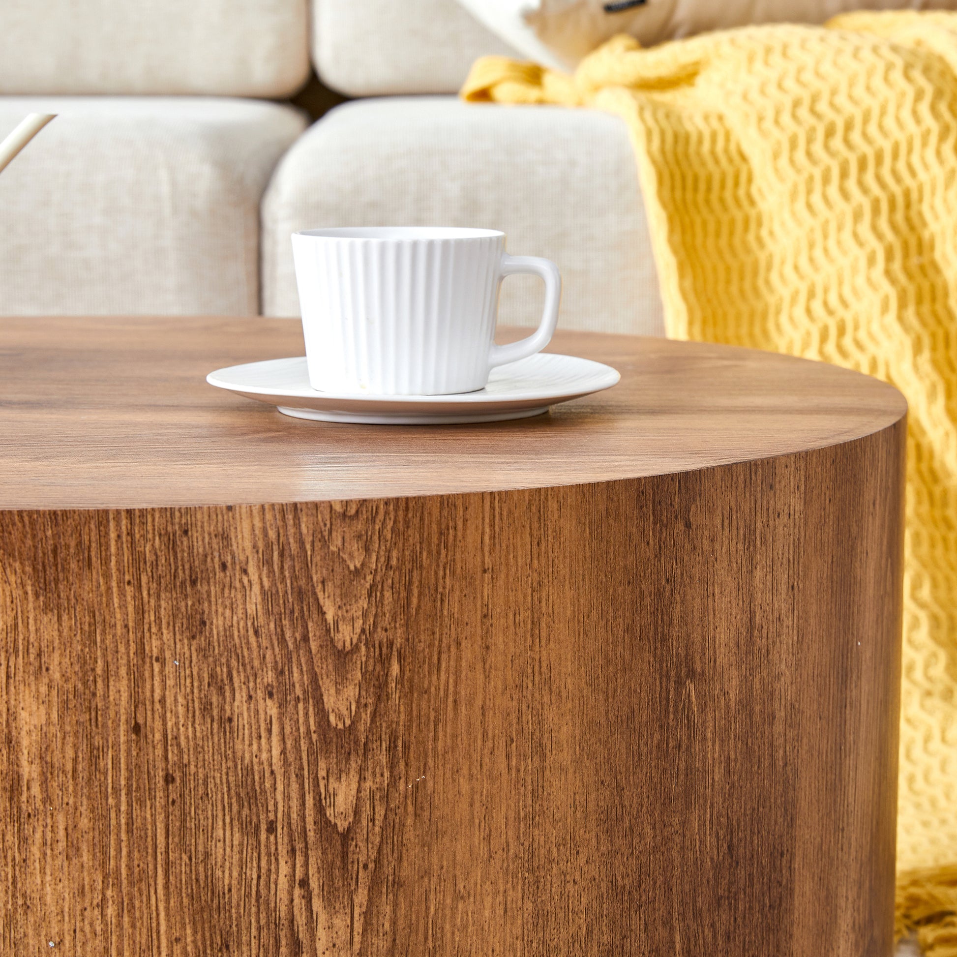 The Cylindrical Table With Its Patterned Design Can Be Easily Integrated Into A Variety Of Interior Styles, From Coffee Tables To Small Dining Tables, Workbenches Or Makeshift Writing Desks. Wood