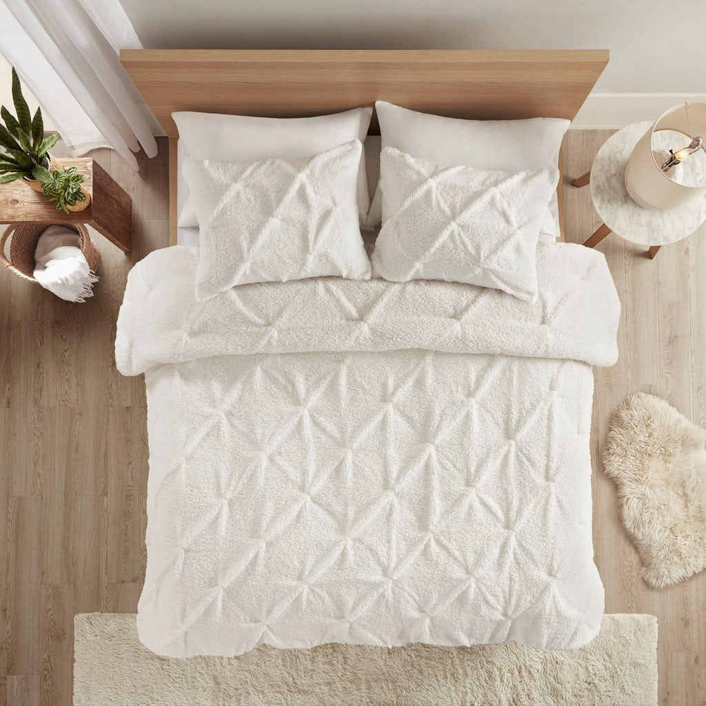 Pintuck Sherpa Down Alternative Comforter Set King Ivory Polyester