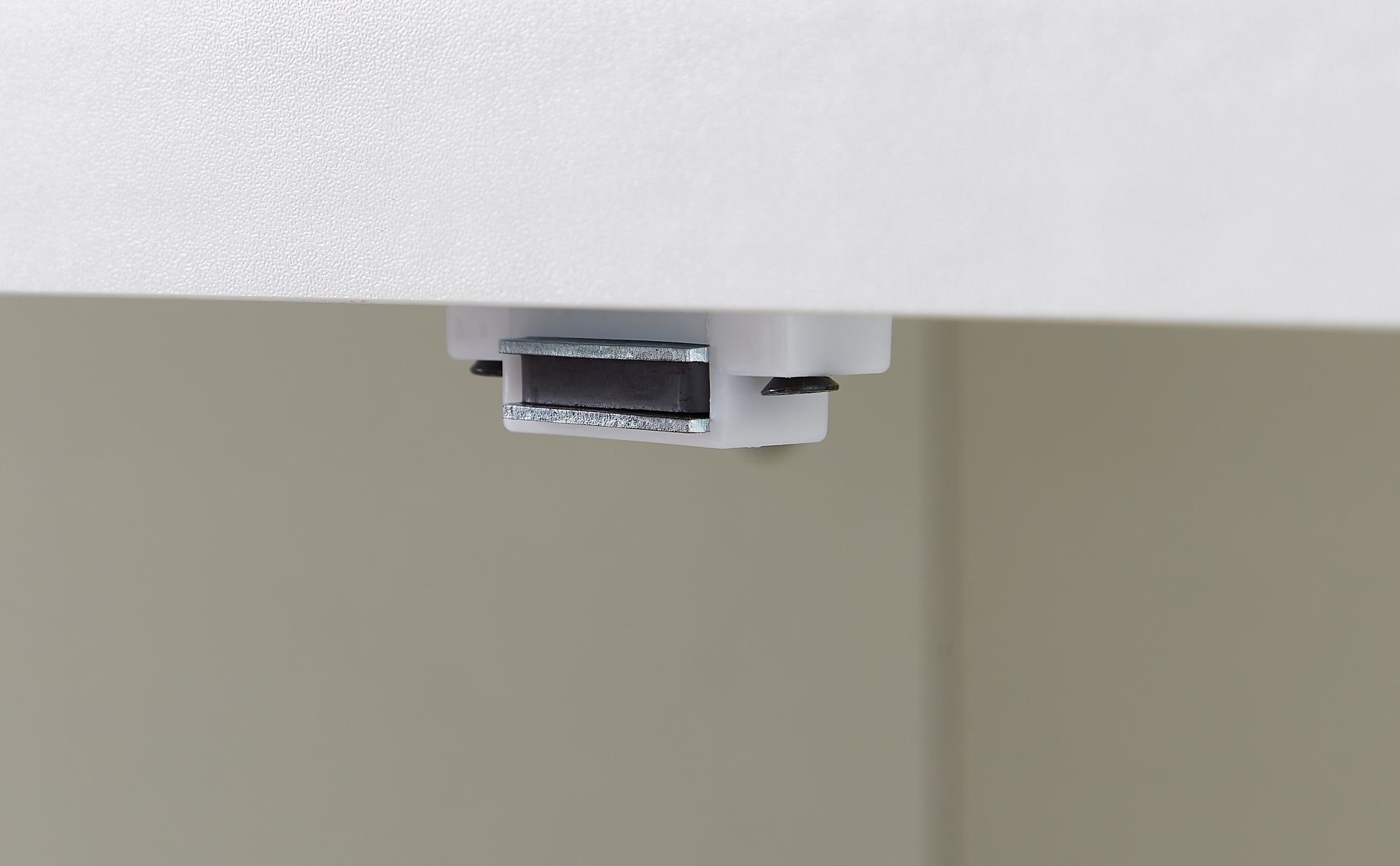 68"High Living Room Sideboard, Multi Functional Combination Tv Cabinet Sideboard, Large Capacity Storage Cabinet, Can Be Used In Living Room, Bedroom,Office Area, White, 23.7''L X 15.0''W X 68''H.