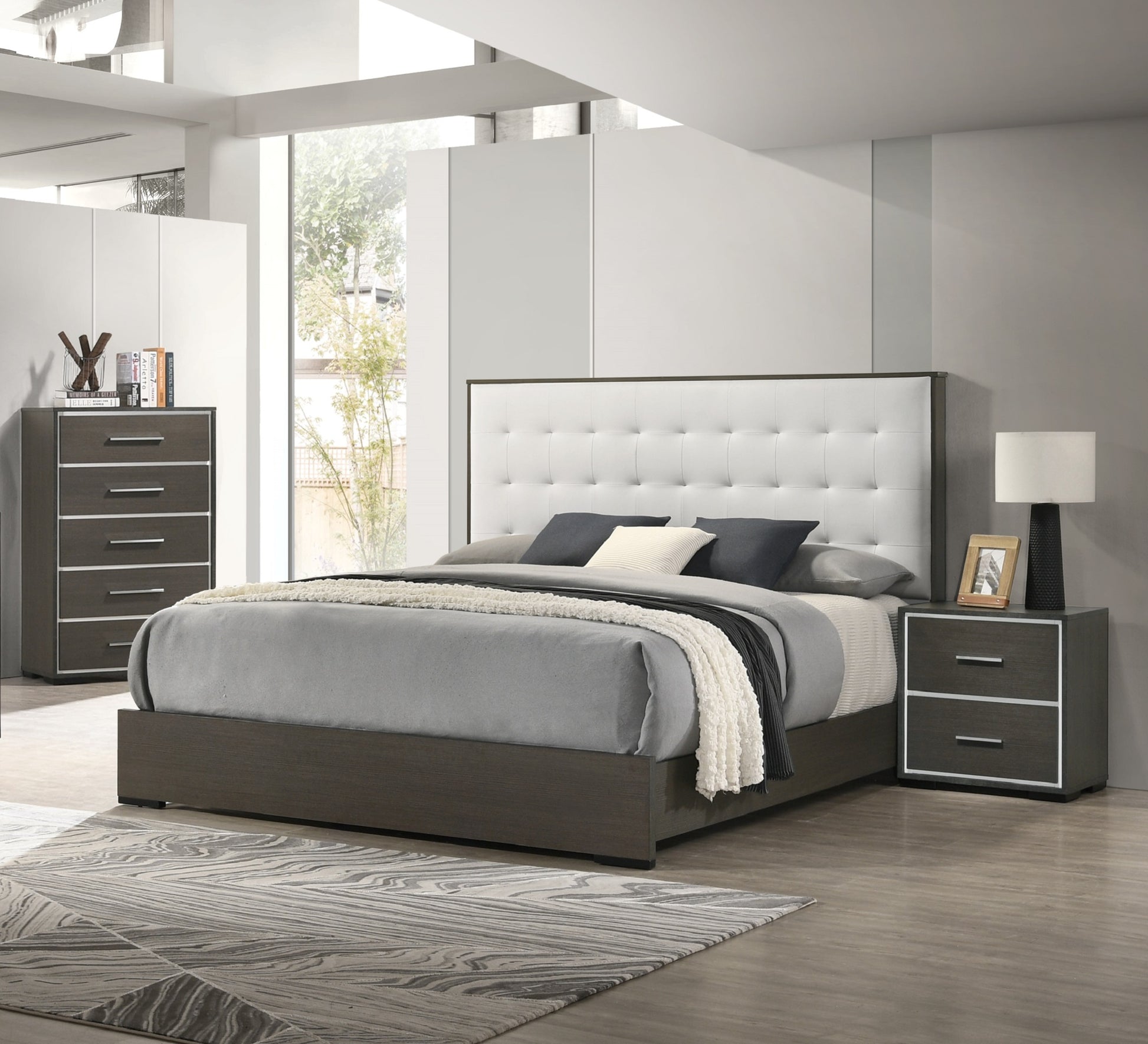 1Pc Contemporary 5 Drawer Chest With Chrome Accents Gray Rustic Finish Bedroom Wooden Furniture Gray Bedroom Contemporary,Rustic Wood