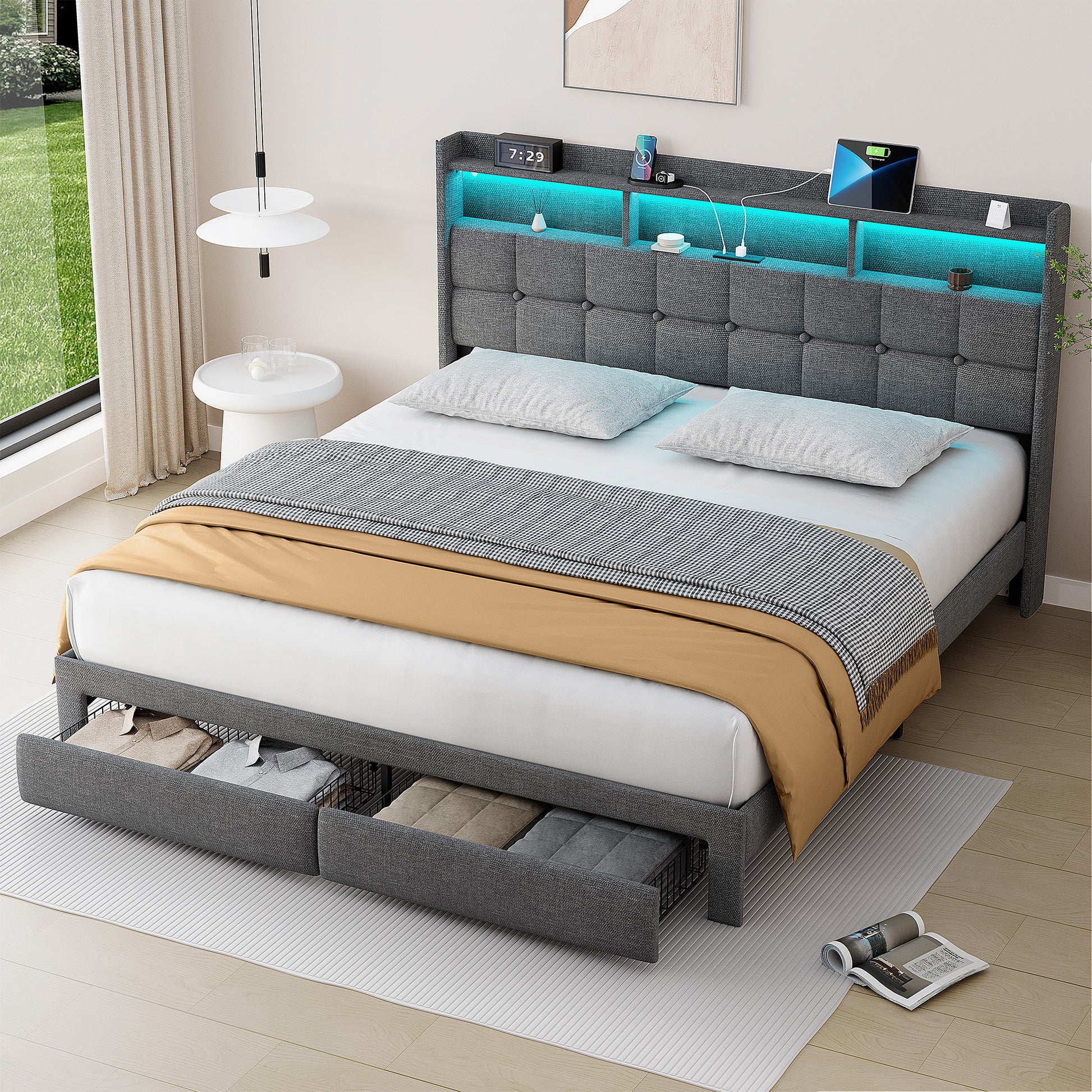 Bed 778King Lg Clb King Light Gray Wood Fabric