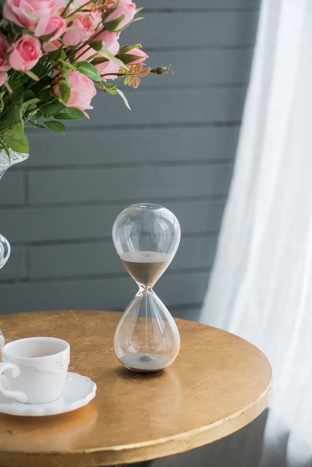 8" Ferdinand 30 Minute Hourglass, Gray Sand Gray Glass