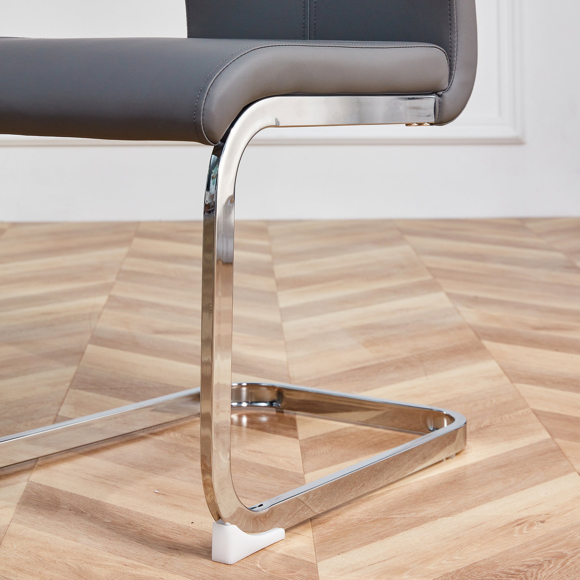 Table And Chair Set. Large Modern Rectangular Table With Glass Top And Silver Metal Legs. Furnished With Soft And Comfortable Pu Chairs With Faux Leather Upholstered Seats And Silver Metal Legs. Gray Silver Seats 6 Glass Metal