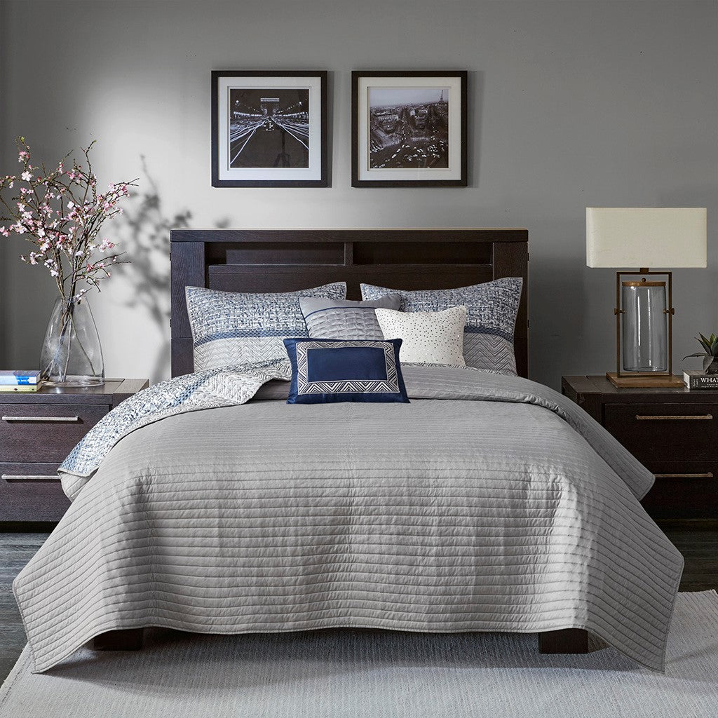 6 Piece Reversible Jacquard Quilt Set With Throw Pillows Navy Full Queen Navy Cotton