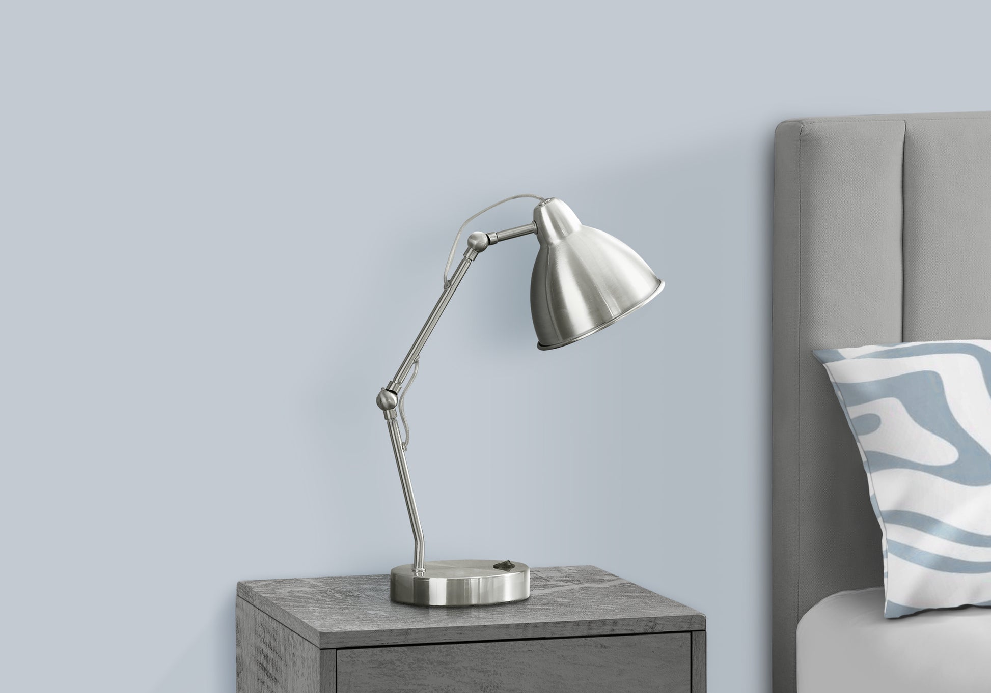 Lighting, 17"H, Table Lamp, Usb Port Included, Nickel Metal, Nickel Shade, Modern Silver Metal