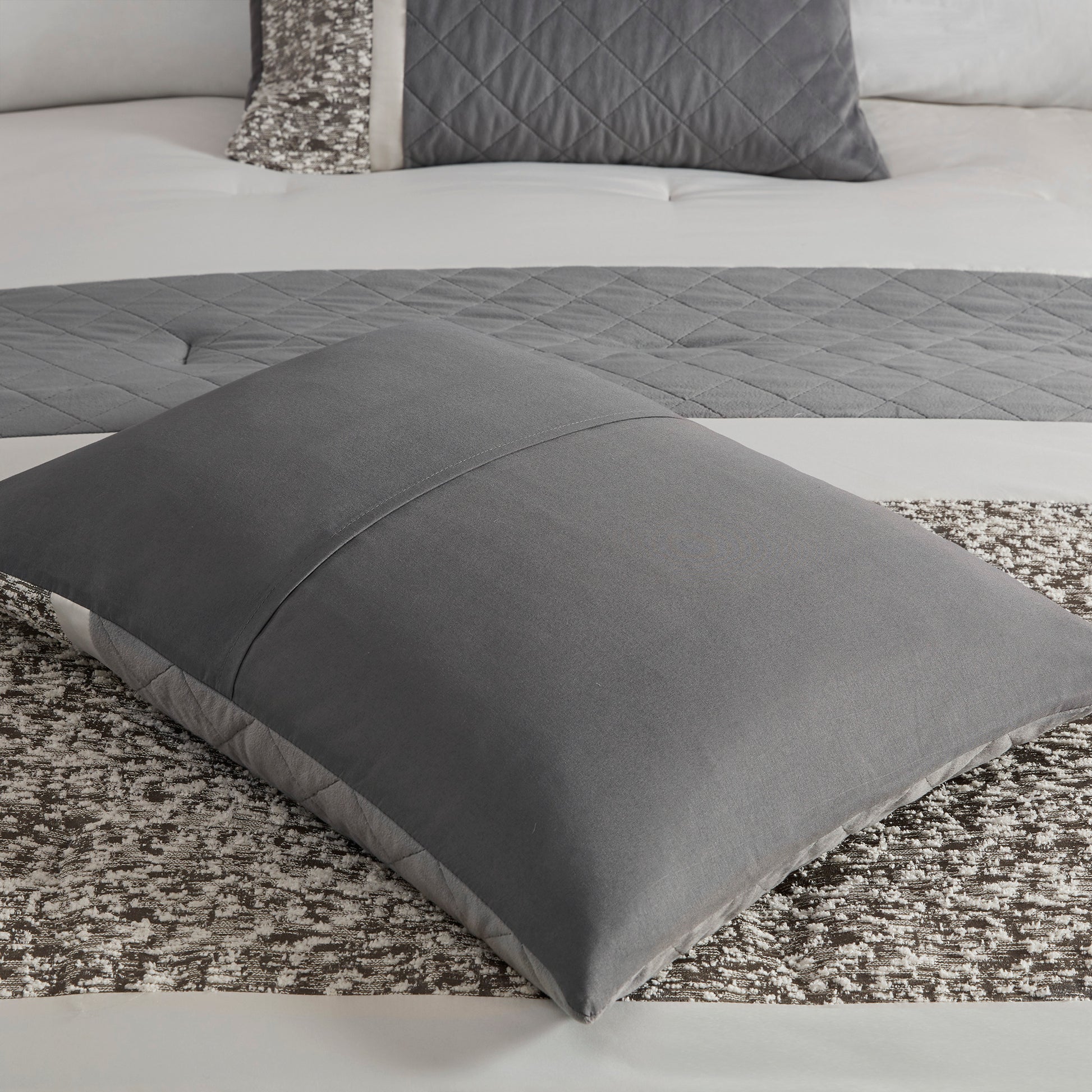 5 Piece Textured Jacquard Stripe Comforter Set With Throw Pillows Full Queen Multicolor Polyester
