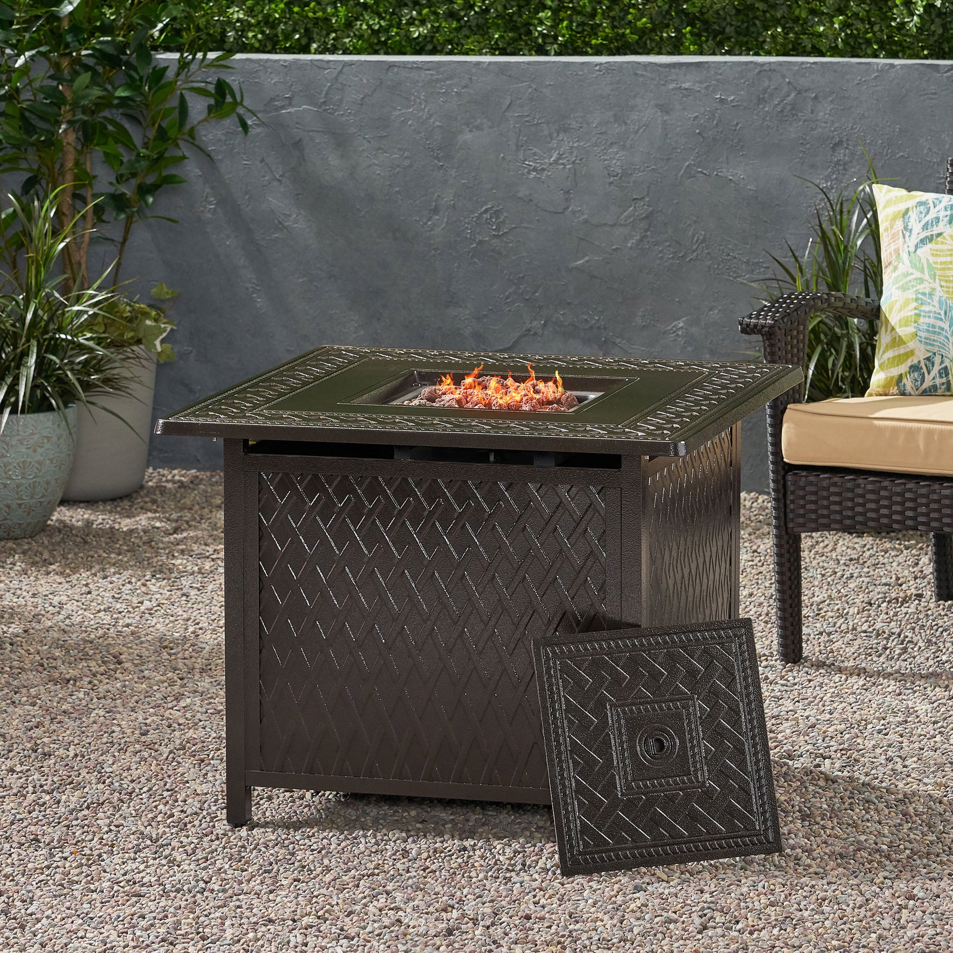 Amherst 32" Square Firepit 37,000 Btu Bronze Metal Aluminium