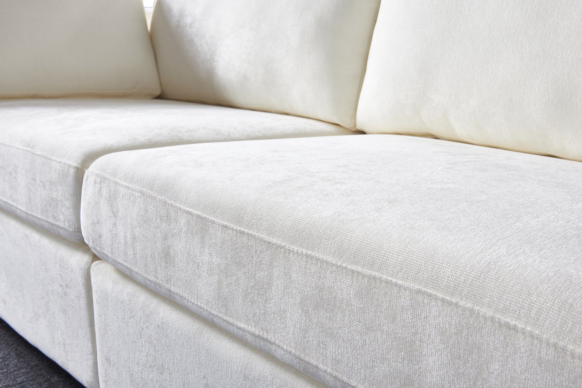 Modular Sofa White Chenille Fabric, Simple And Grand, The Seat And Back Is Very Soft. This Is Also A Knock Down Sofa Creamy White White Chenille Wood Primary Living Space Medium Firm Light Duty Victorian Rectangle Acacia Rolled Arms Chenille 3 Seat