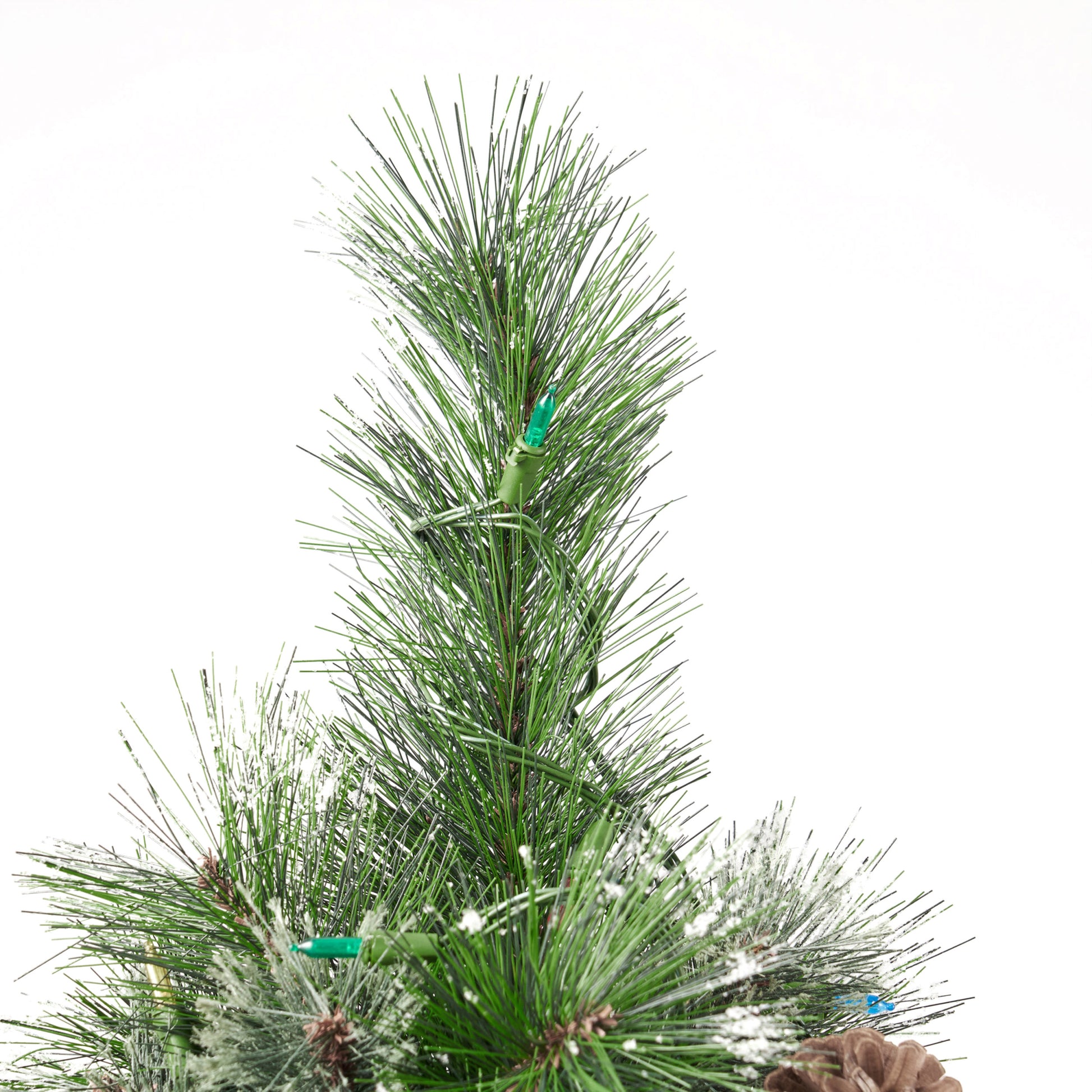 7' Cashmere And Snow Bristle Mixed Tree With 75Pine Cones And 900 Led Lights Ul,1233Tips,Dia.:59 Green Pvc