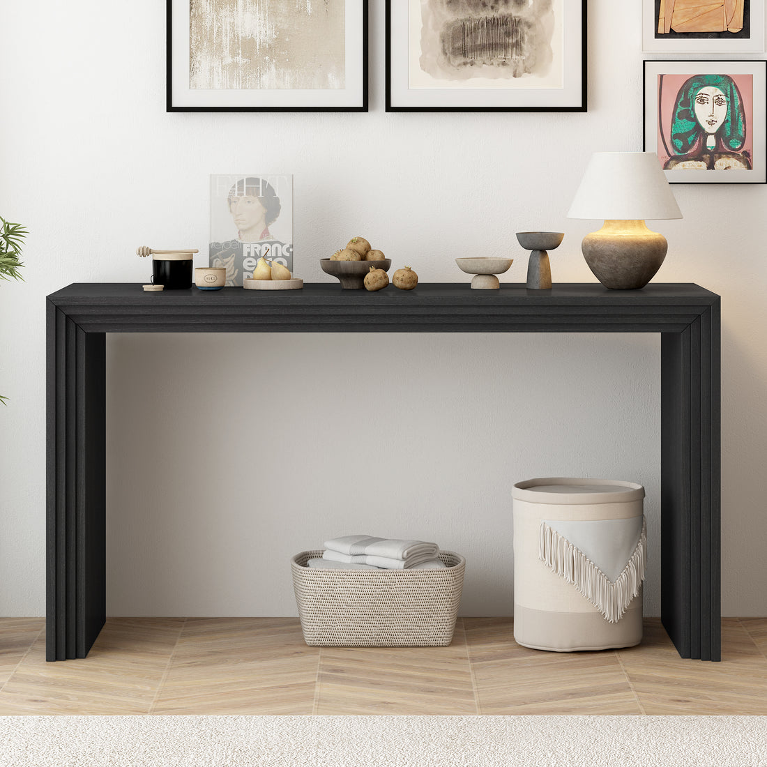 Modern Style Console Table Made Of Paulownia Solid Wood Veneer,Suitable For Foyer, Living Room, Or Entryway. Black Mdf