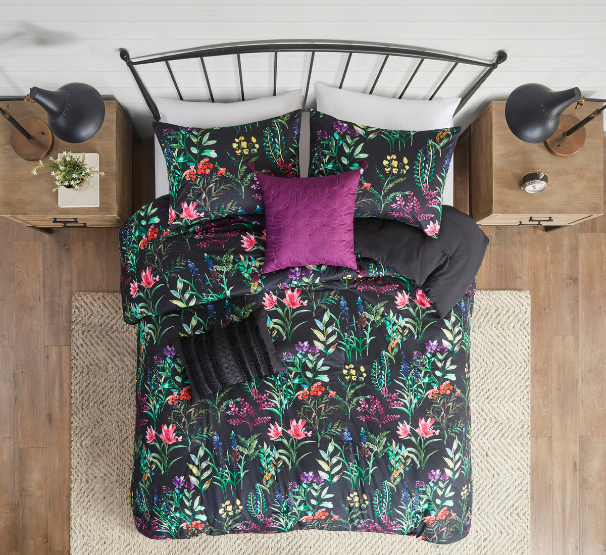 5 Piece Comforter Set Black King Cal King King Black Polyester