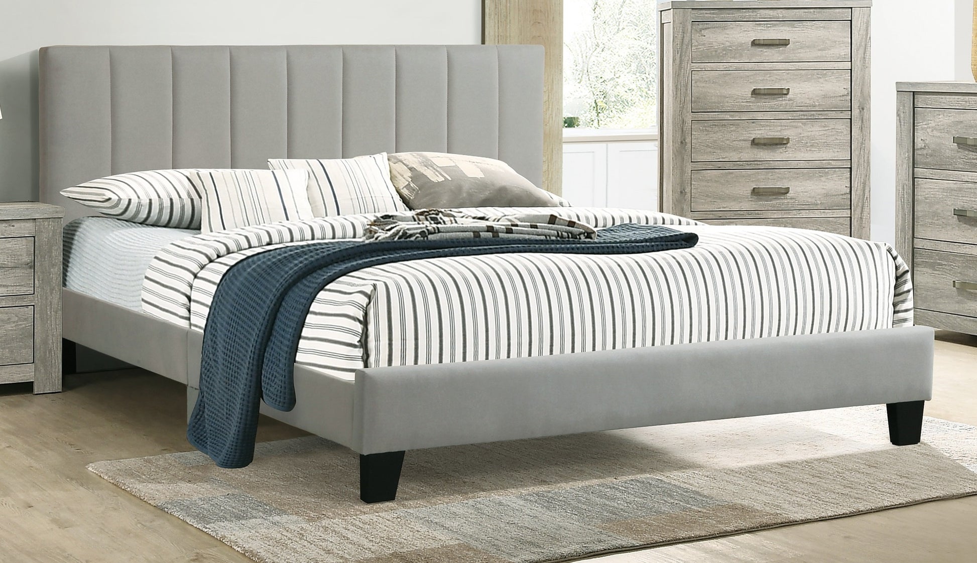 1Pc Queen Size Bed Beautiful Gray Polyfiber Vertical Tufted Hb Platform Bedframe Slats Bedroom Furniture Box Spring Not Required Queen Grey,Light Gray Wood Bedroom Modern,Transitional Rubberwood Bed