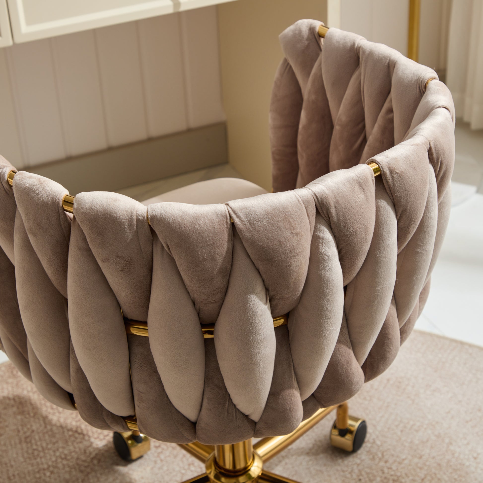 Velvet Vanity Chair With Wheels, Accent Chair Makeup Vanity Chair With Hand Woven Backrest, Modern 360 Swivel Home Office Desk Chair For Study, Bedroom, Living Room Gray Iron Gray Primary Living Space Foam Modern Lounge Chair Cross Back 1 Velvet